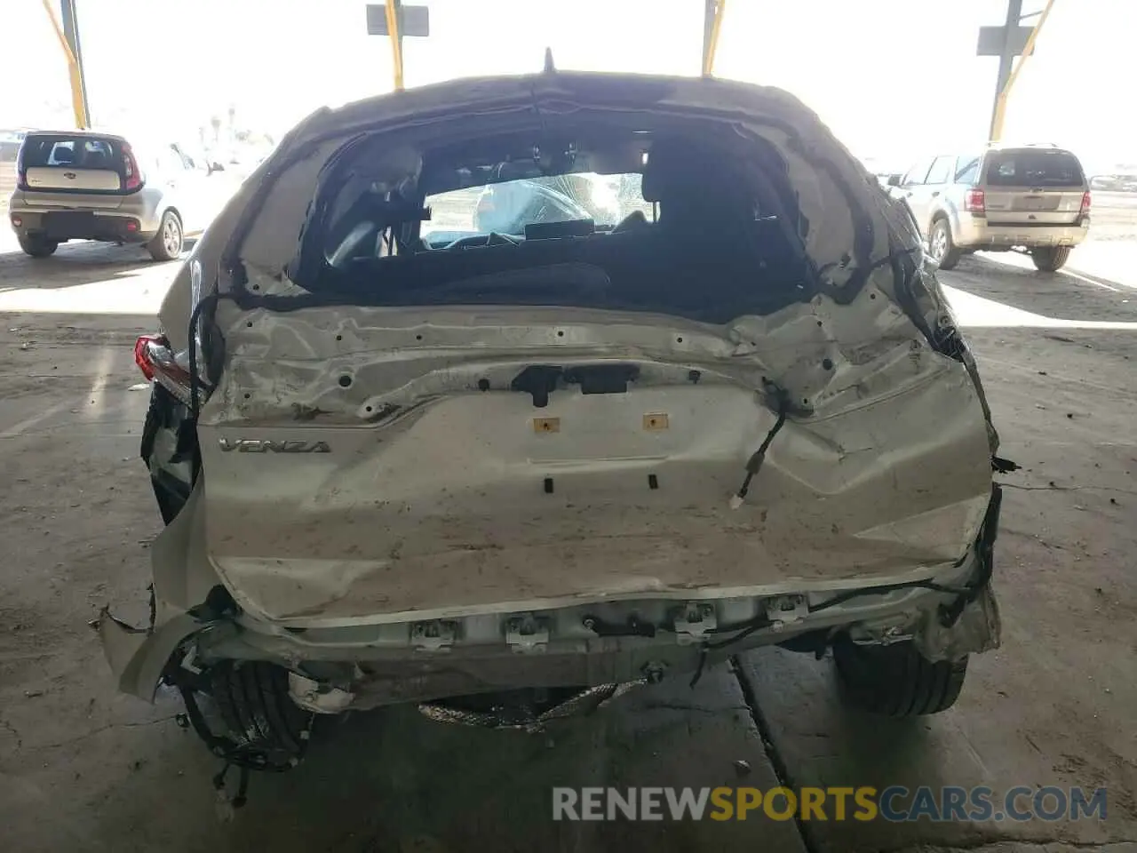 6 Photograph of a damaged car JTEAAAAHXRJ159011 TOYOTA VENZA 2024