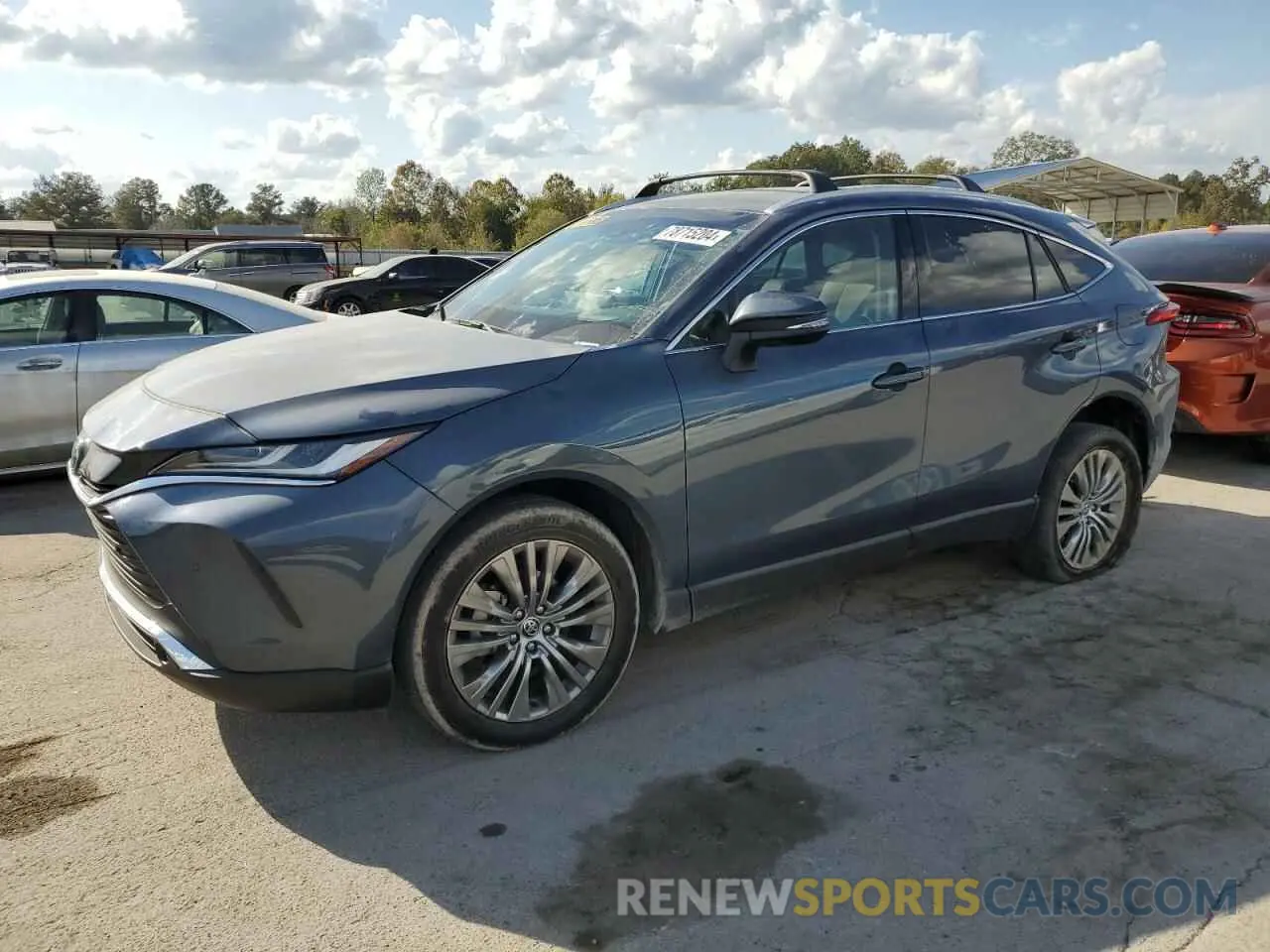 1 Photograph of a damaged car JTEAAAAHXRJ172163 TOYOTA VENZA 2024