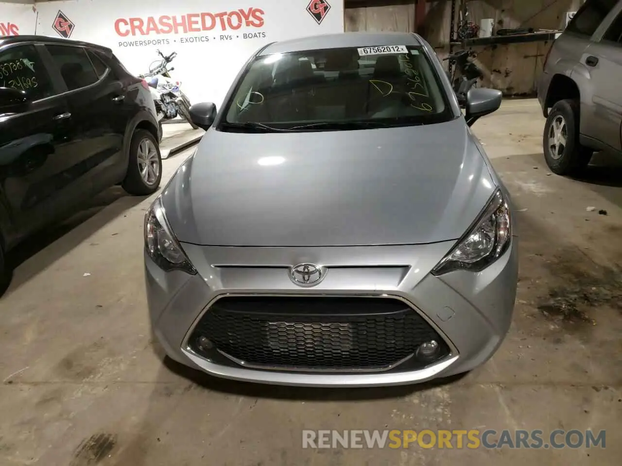 5 Фотография поврежденного автомобиля 3MYDLBYV0KY503347 TOYOTA YARIS 2019