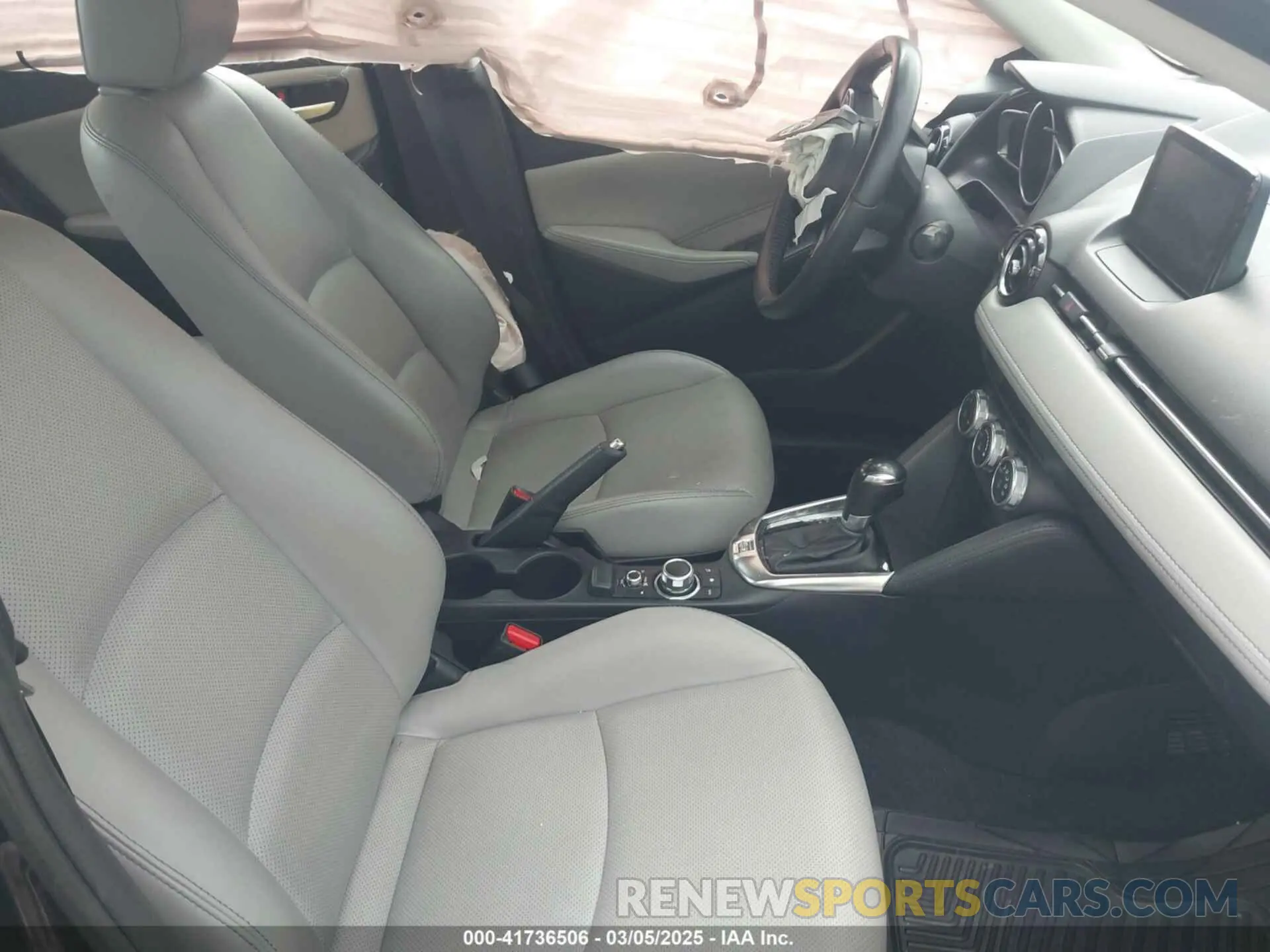 5 Photograph of a damaged car 3MYDLBYV0KY510167 TOYOTA YARIS 2019
