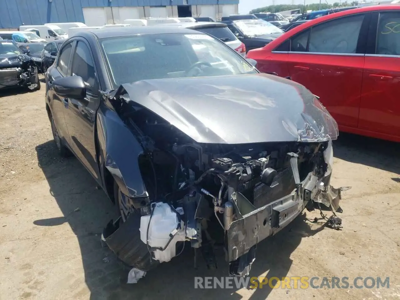 1 Фотография поврежденного автомобиля 3MYDLBYV0KY520052 TOYOTA YARIS 2019