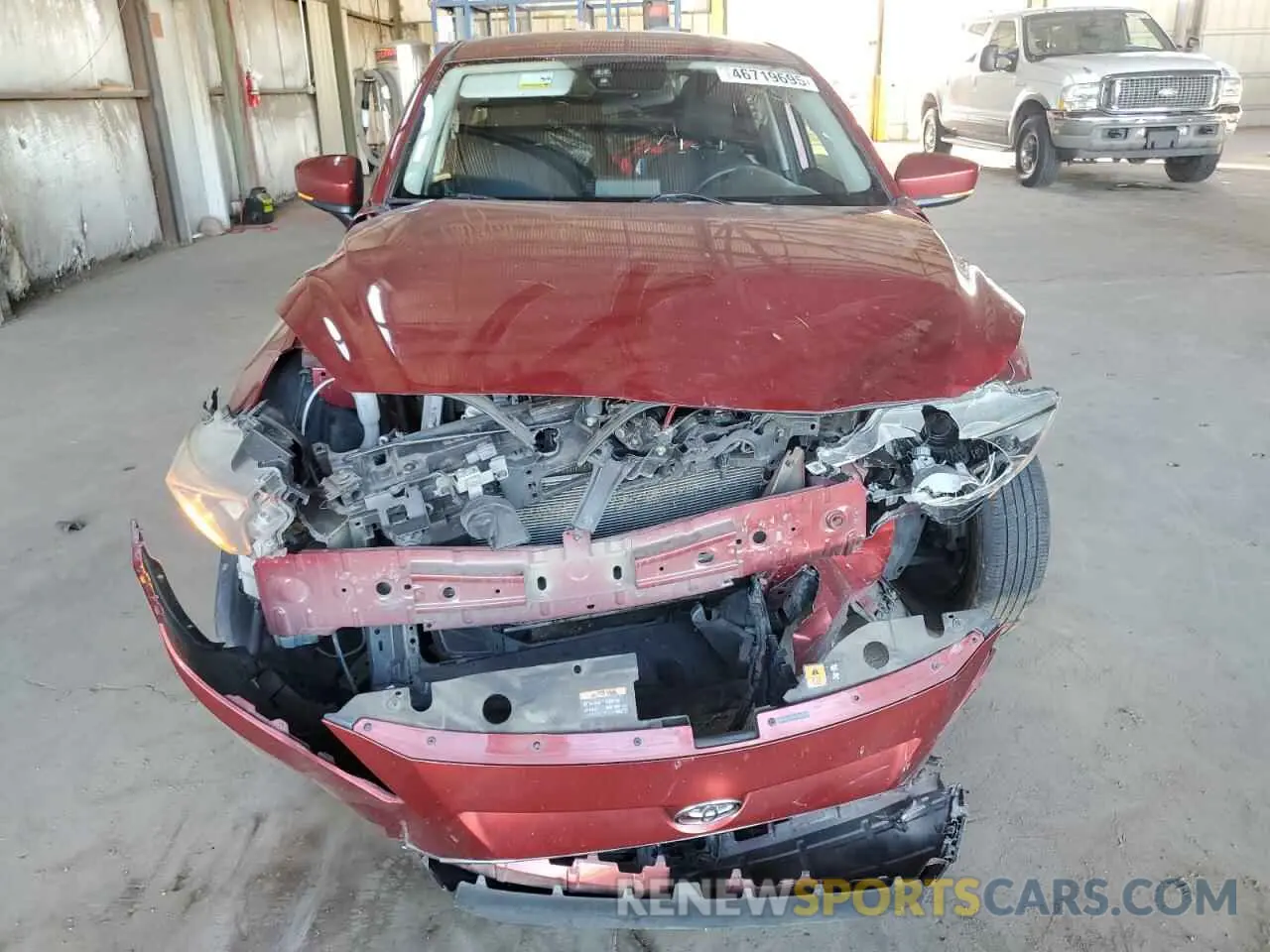 5 Photograph of a damaged car 3MYDLBYV0KY523470 TOYOTA YARIS 2019