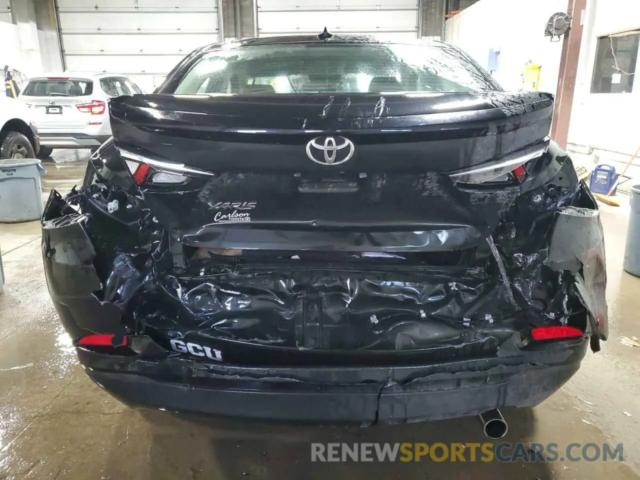 6 Photograph of a damaged car 3MYDLBYV0KY524179 TOYOTA YARIS 2019
