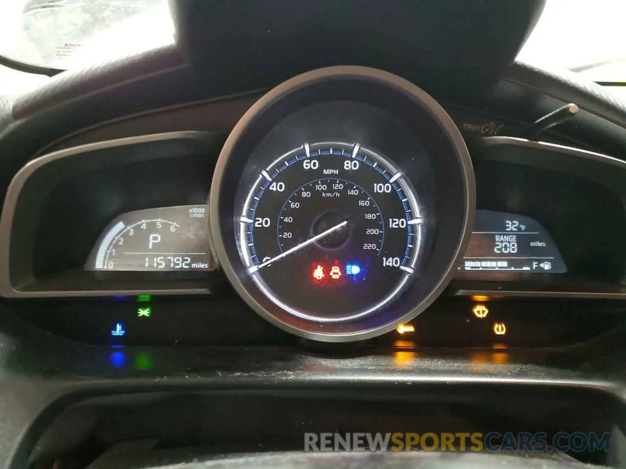 9 Photograph of a damaged car 3MYDLBYV0KY524179 TOYOTA YARIS 2019