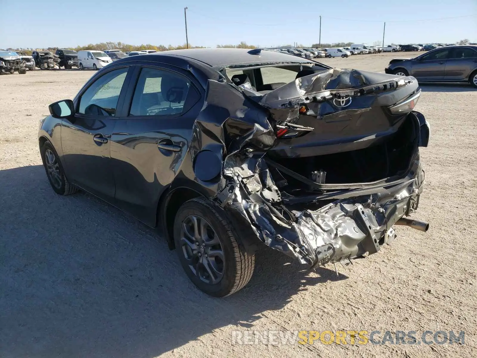 3 Photograph of a damaged car 3MYDLBYV0KY528345 TOYOTA YARIS 2019