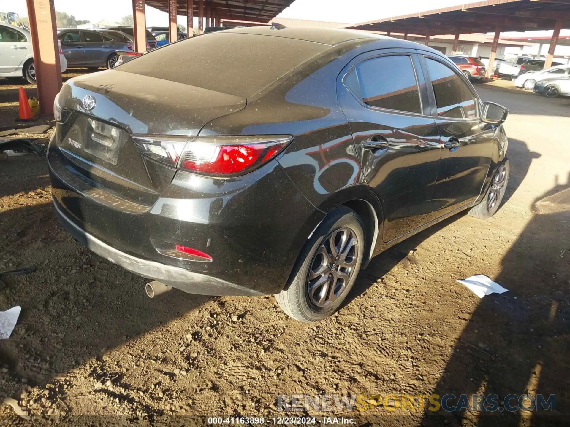 4 Photograph of a damaged car 3MYDLBYV1KY514955 TOYOTA YARIS 2019