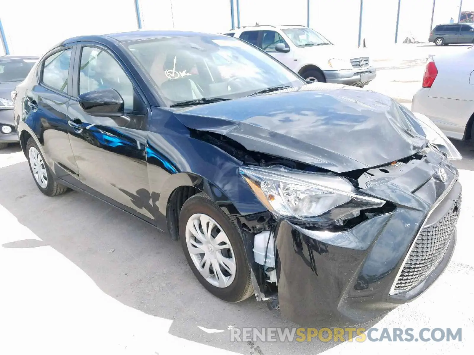 1 Photograph of a damaged car 3MYDLBYV2KY503172 TOYOTA YARIS 2019