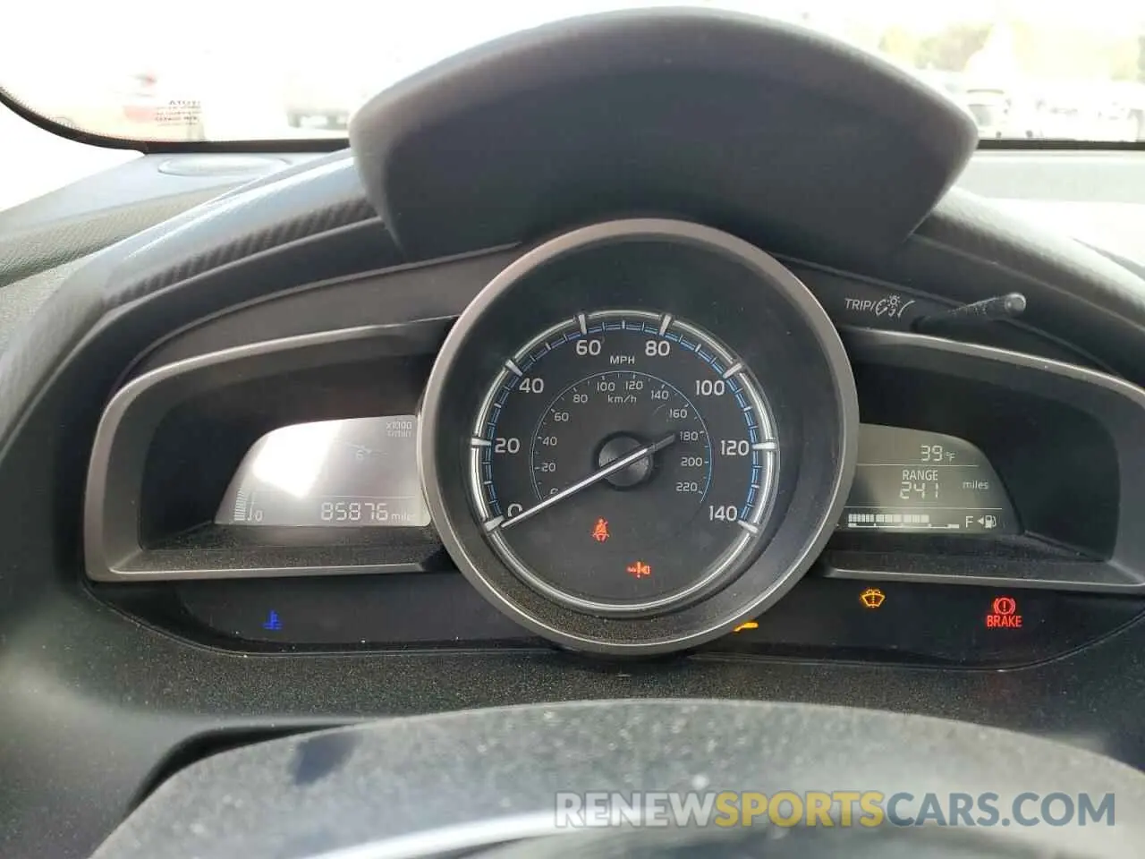 9 Photograph of a damaged car 3MYDLBYV2KY505925 TOYOTA YARIS 2019