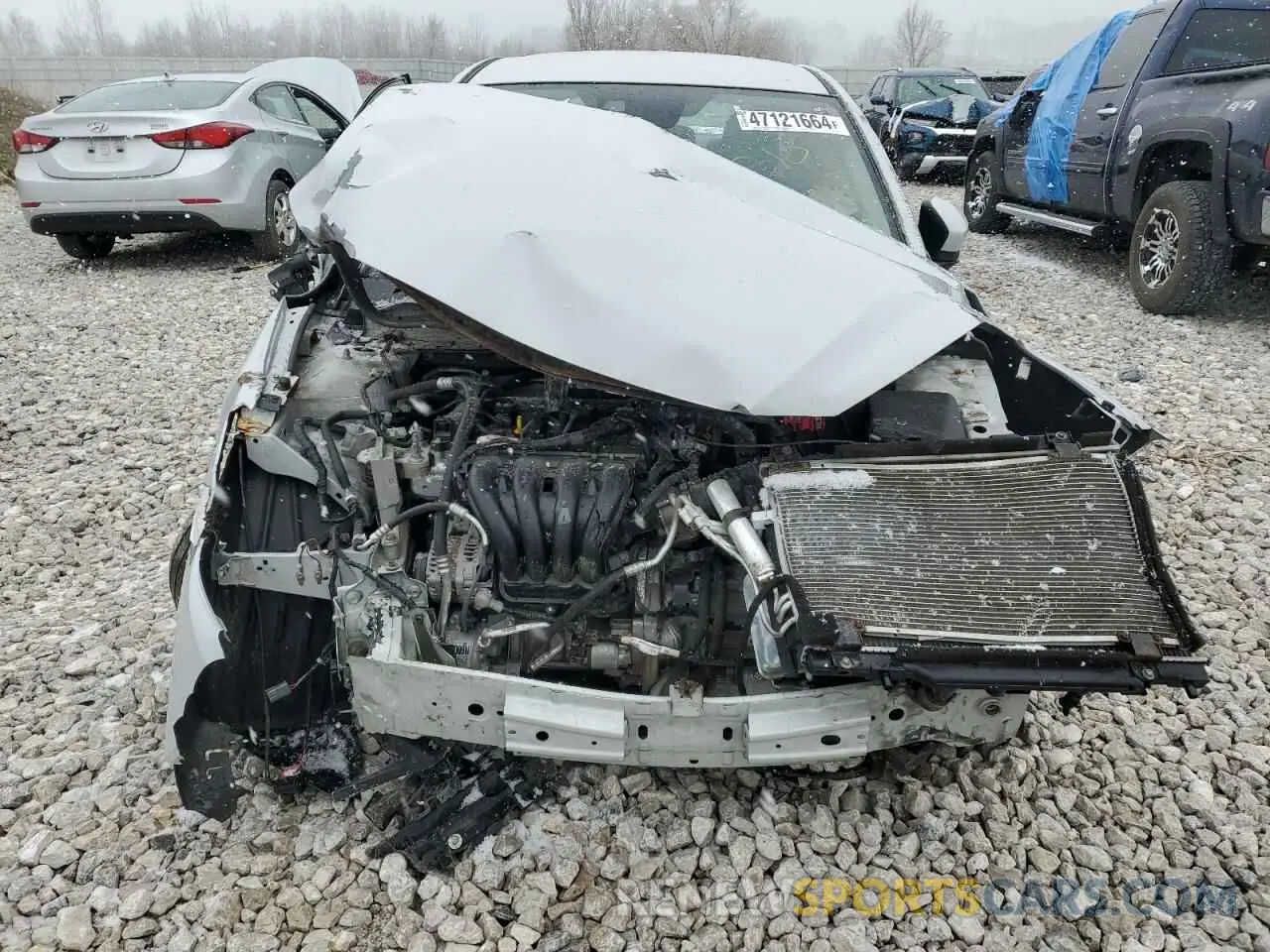 5 Фотография поврежденного автомобиля 3MYDLBYV2KY508579 TOYOTA YARIS 2019