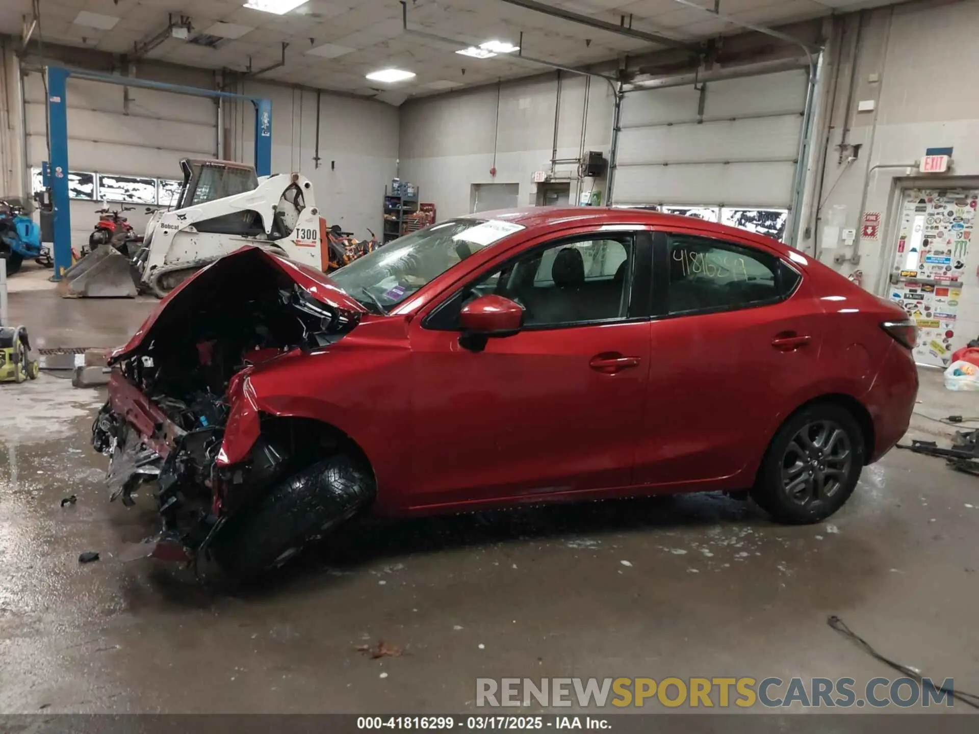 15 Photograph of a damaged car 3MYDLBYV2KY509893 TOYOTA YARIS 2019