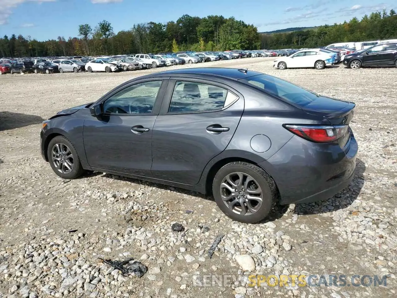 2 Фотография поврежденного автомобиля 3MYDLBYV2KY519663 TOYOTA YARIS 2019