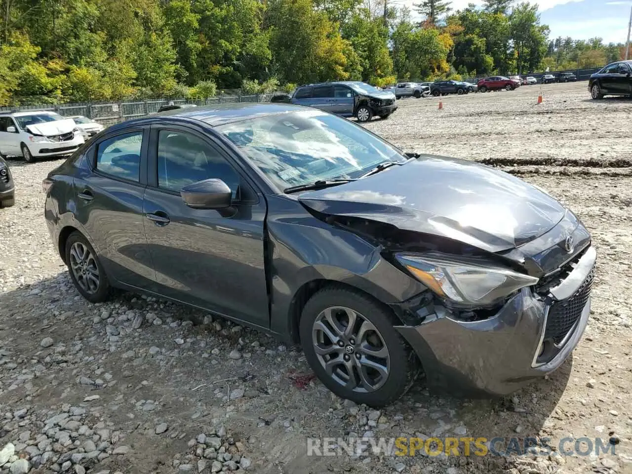 4 Фотография поврежденного автомобиля 3MYDLBYV2KY519663 TOYOTA YARIS 2019