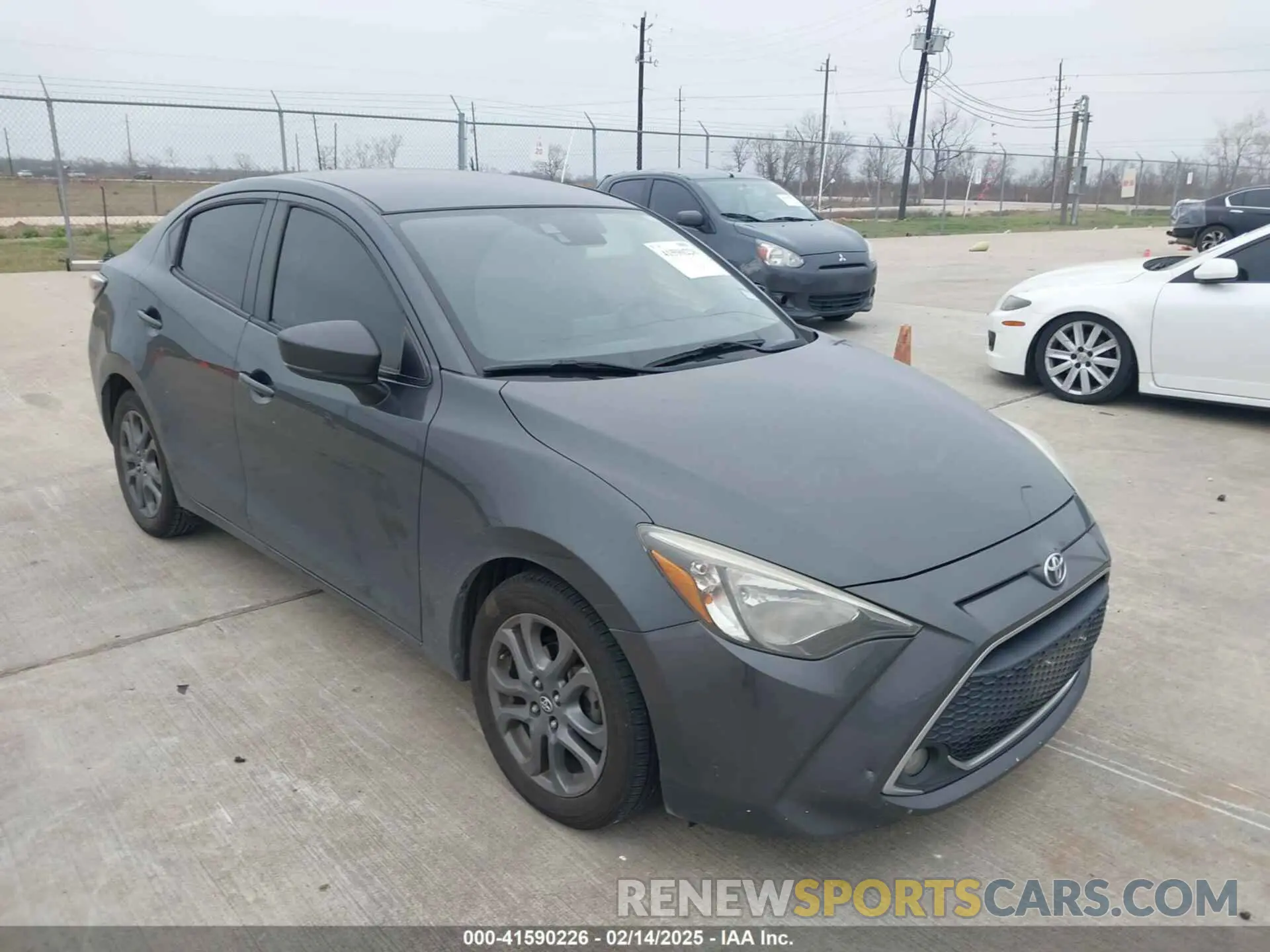 1 Фотография поврежденного автомобиля 3MYDLBYV2KY520151 TOYOTA YARIS 2019