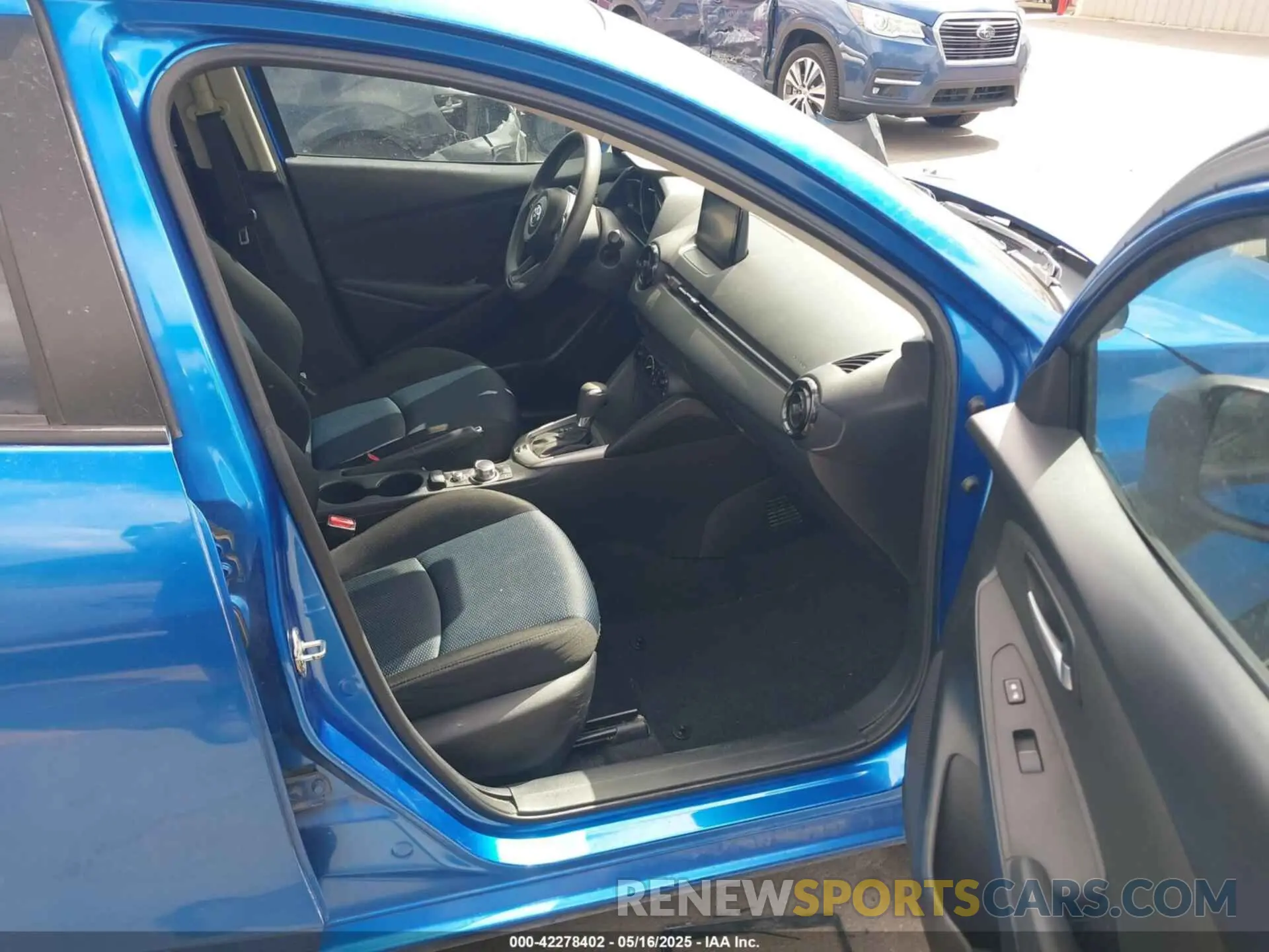 5 Photograph of a damaged car 3MYDLBYV2KY520621 TOYOTA YARIS 2019