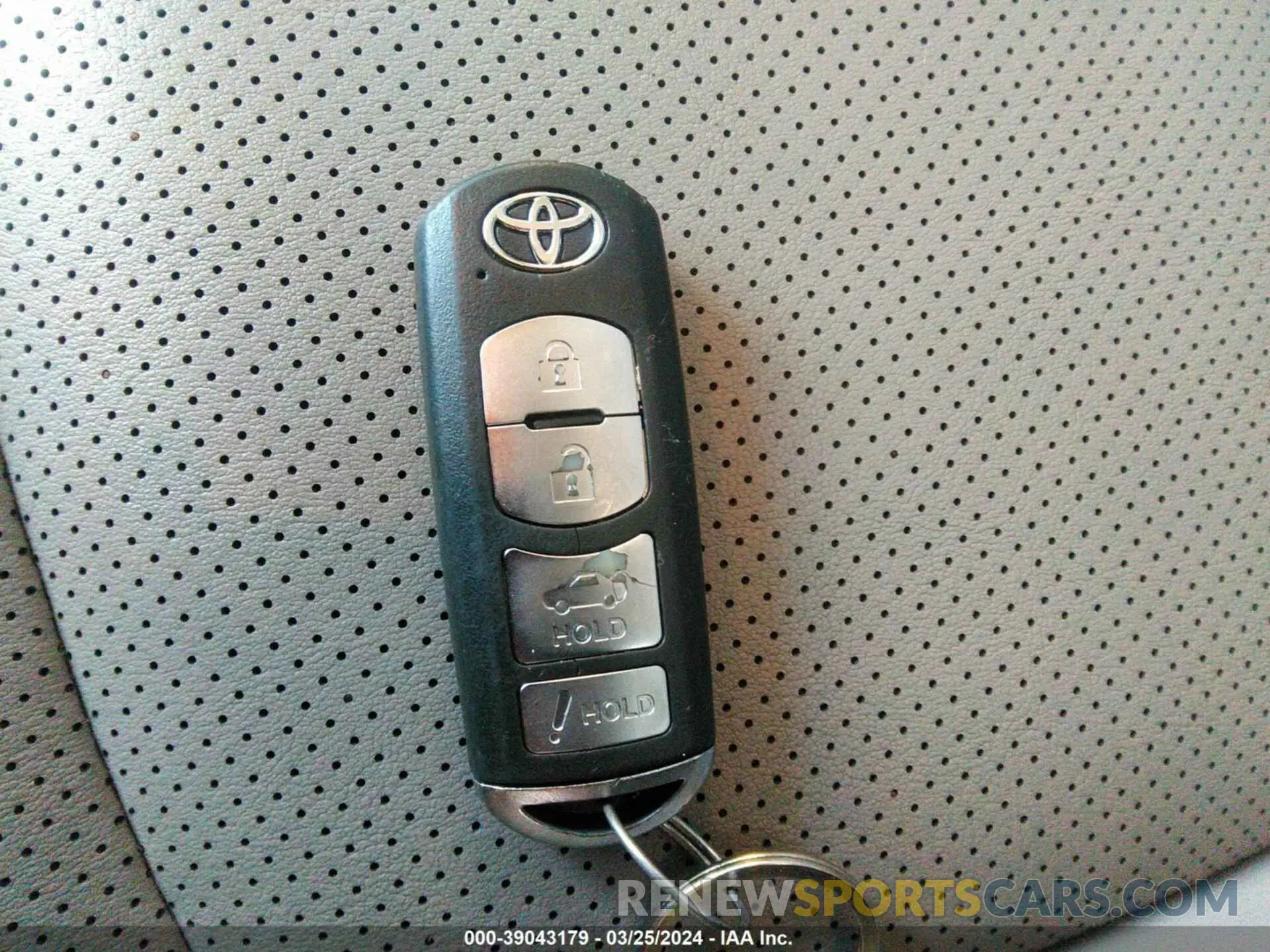 11 Photograph of a damaged car 3MYDLBYV2KY523941 TOYOTA YARIS 2019