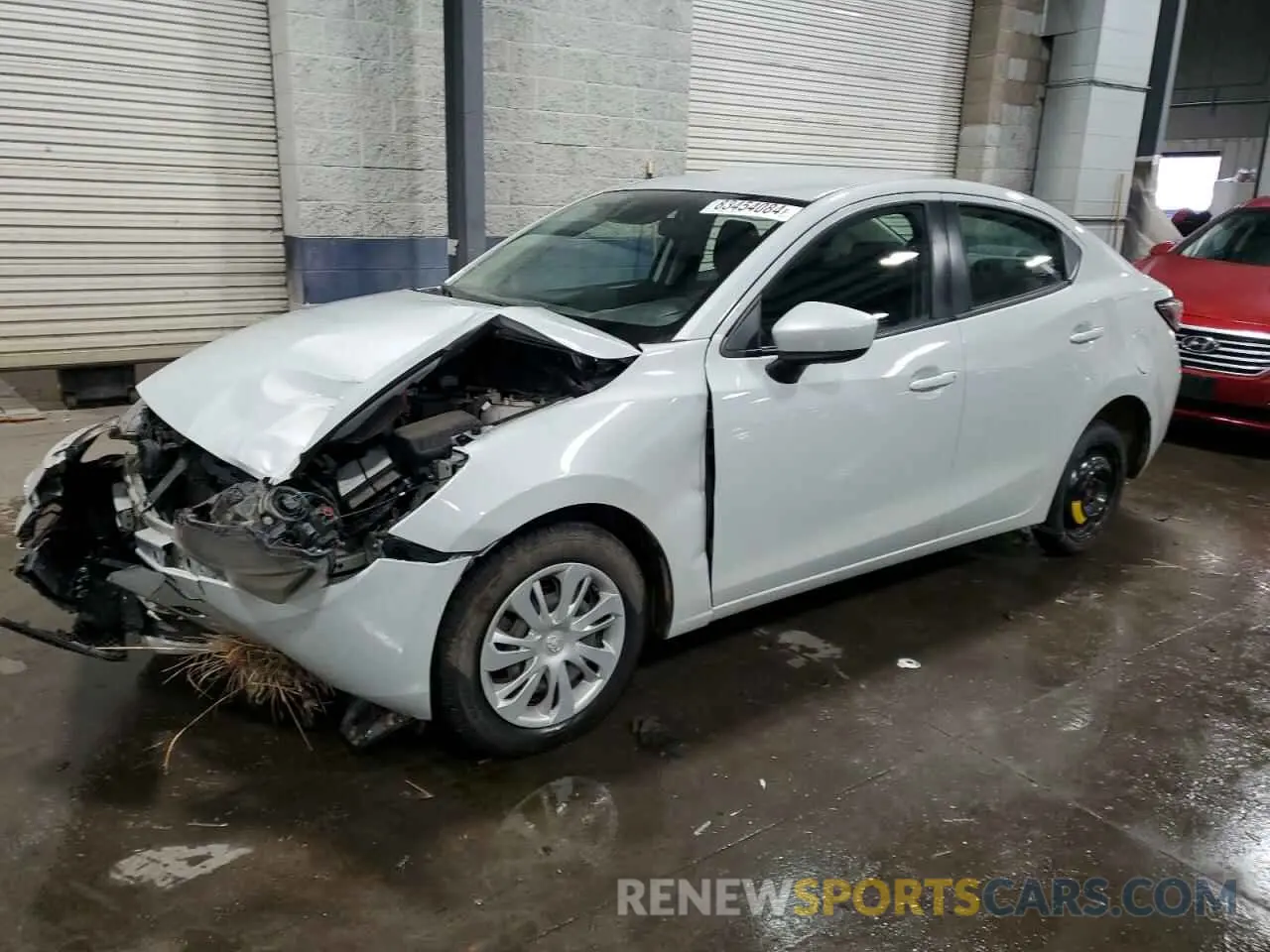 1 Фотография поврежденного автомобиля 3MYDLBYV2KY525768 TOYOTA YARIS 2019