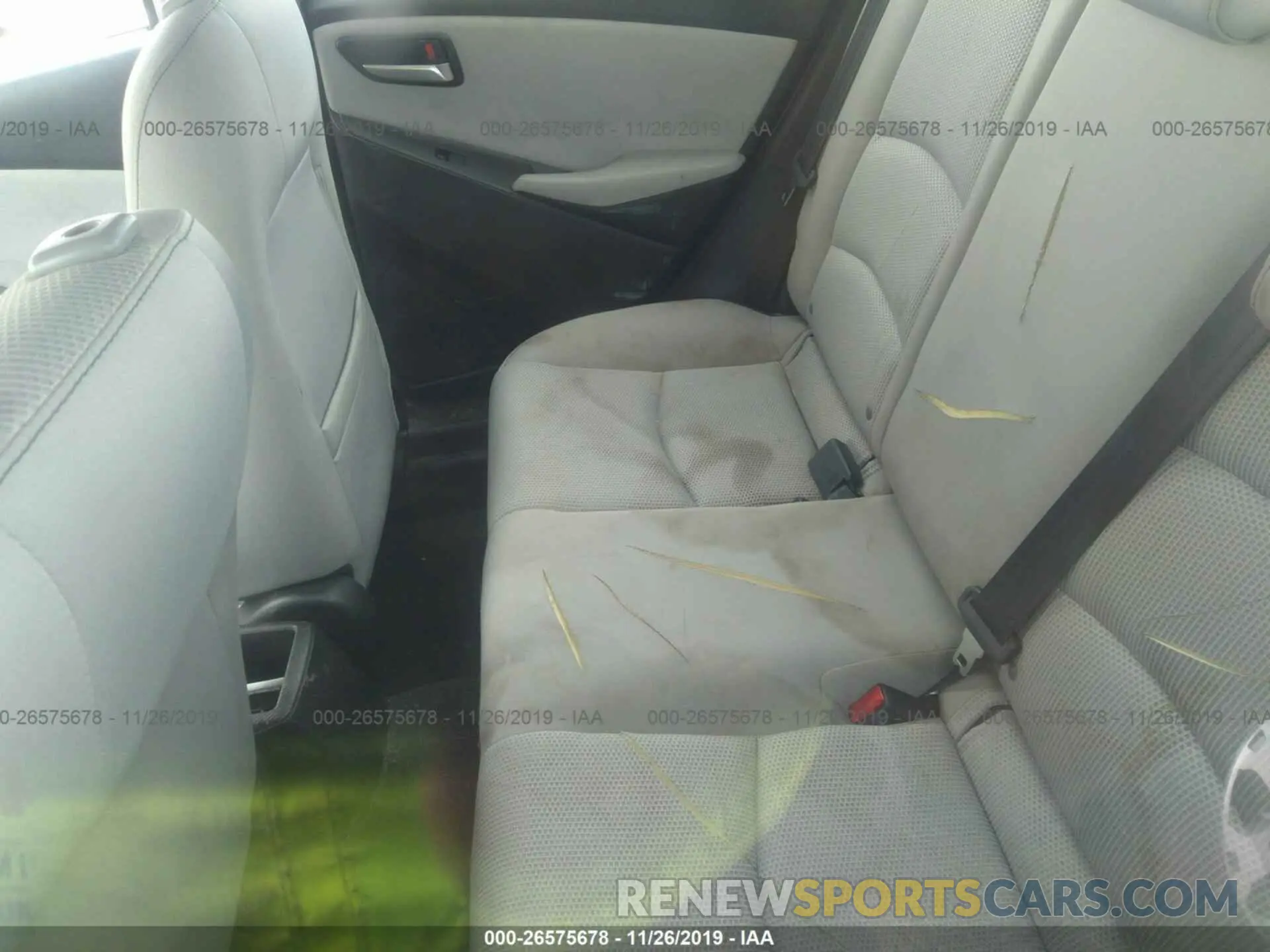 8 Photograph of a damaged car 3MYDLBYV3KY510244 TOYOTA YARIS 2019
