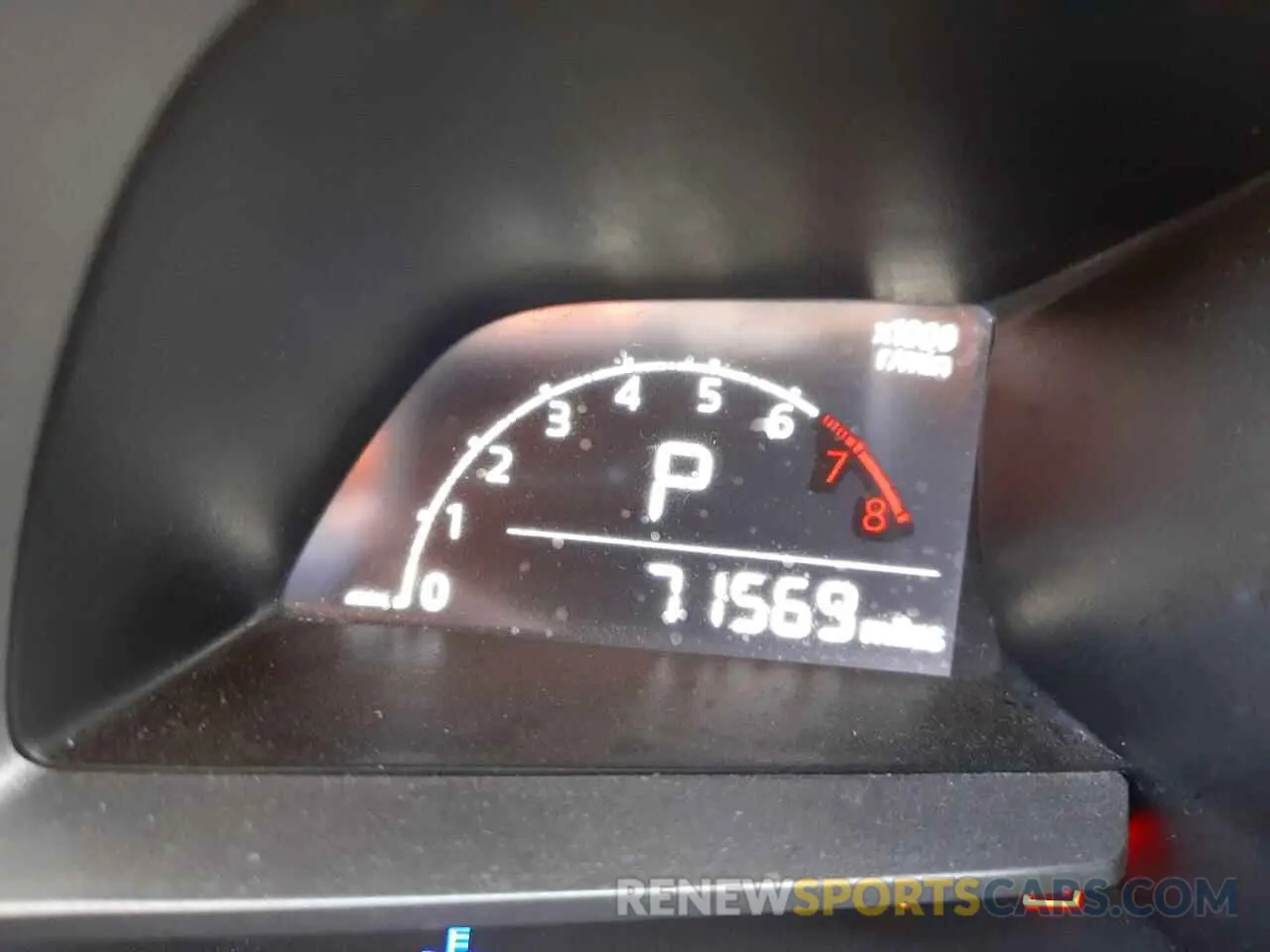 8 Photograph of a damaged car 3MYDLBYV3KY513242 TOYOTA YARIS 2019