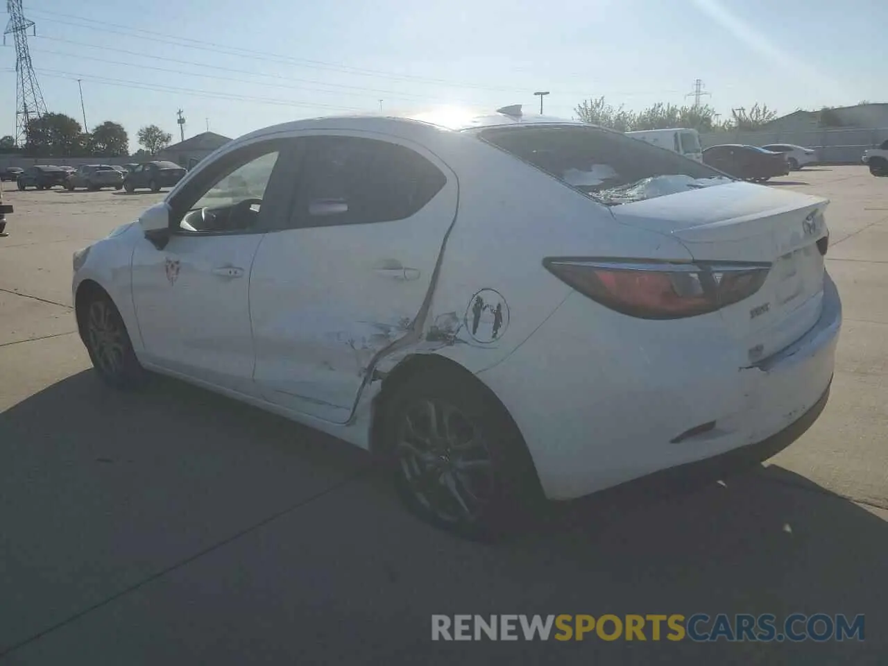 2 Photograph of a damaged car 3MYDLBYV3KY522720 TOYOTA YARIS 2019