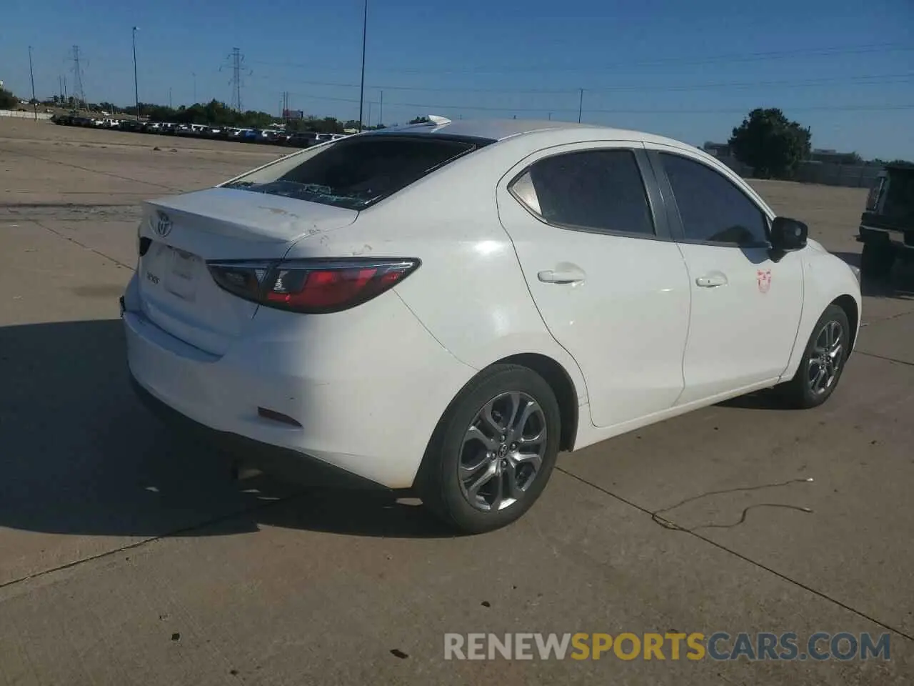 3 Photograph of a damaged car 3MYDLBYV3KY522720 TOYOTA YARIS 2019