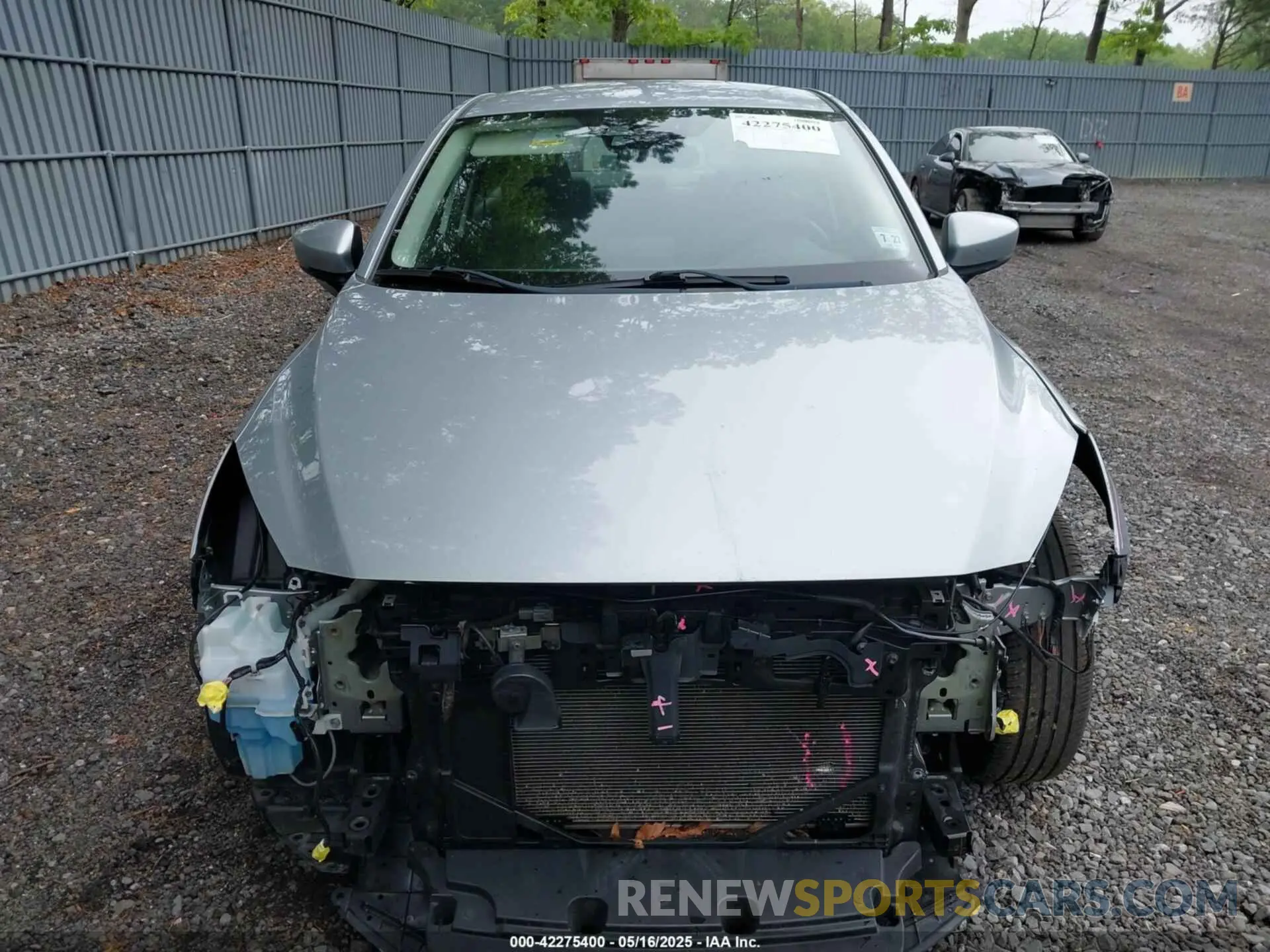 13 Photograph of a damaged car 3MYDLBYV3KY525777 TOYOTA YARIS 2019