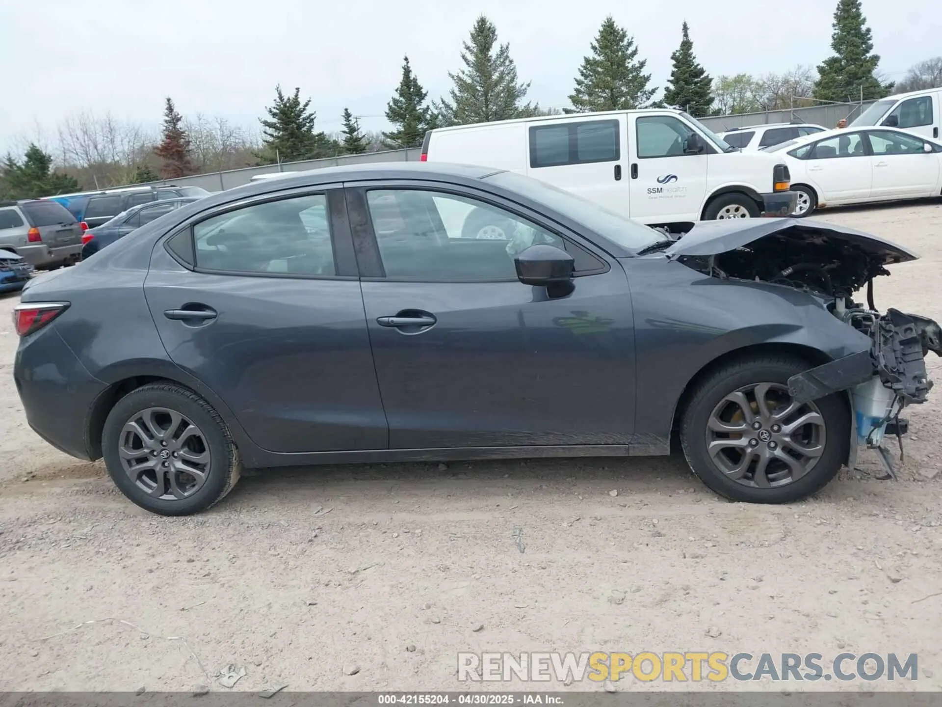 13 Фотография поврежденного автомобиля 3MYDLBYV4KY501407 TOYOTA YARIS 2019