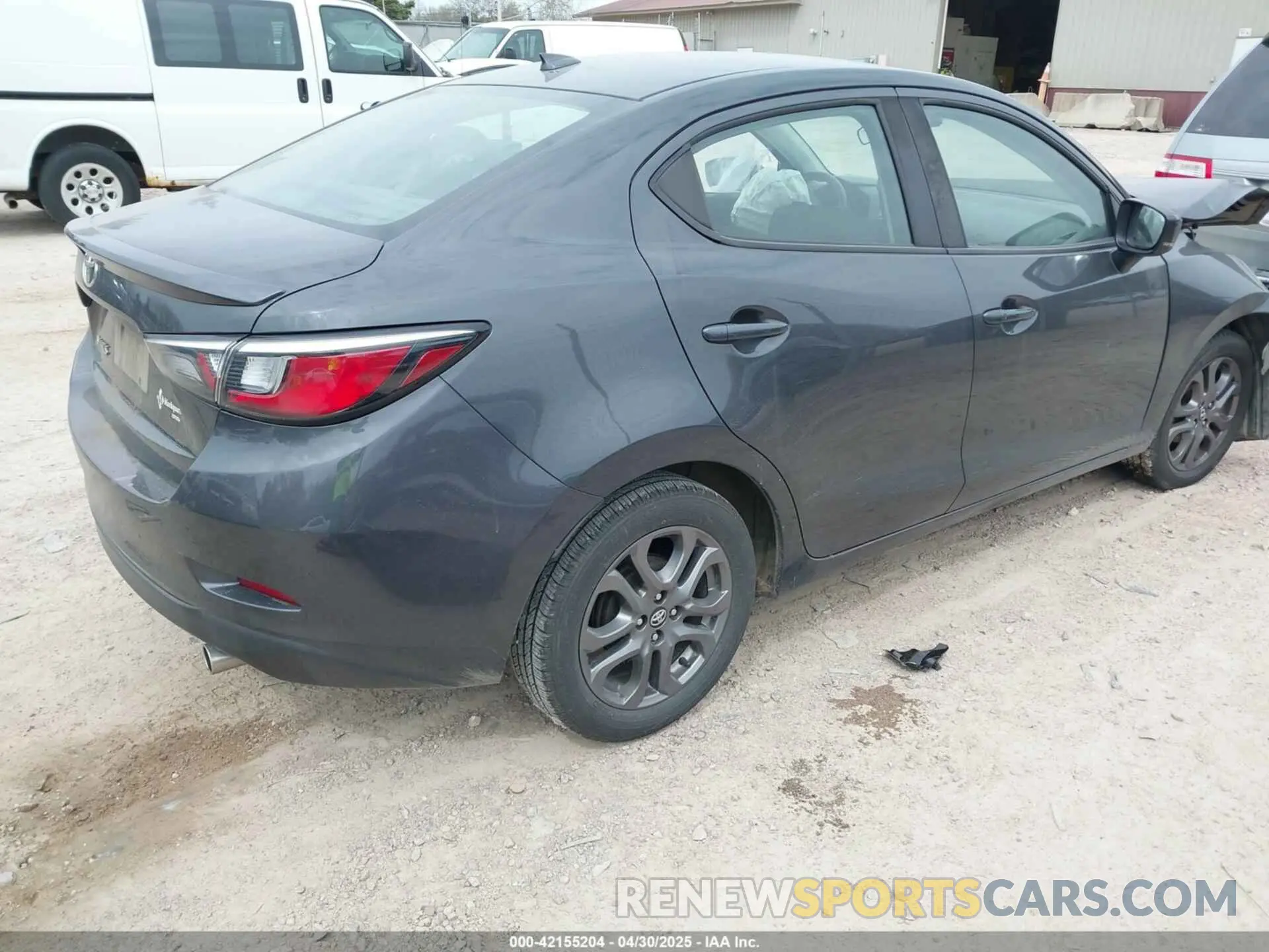 4 Фотография поврежденного автомобиля 3MYDLBYV4KY501407 TOYOTA YARIS 2019