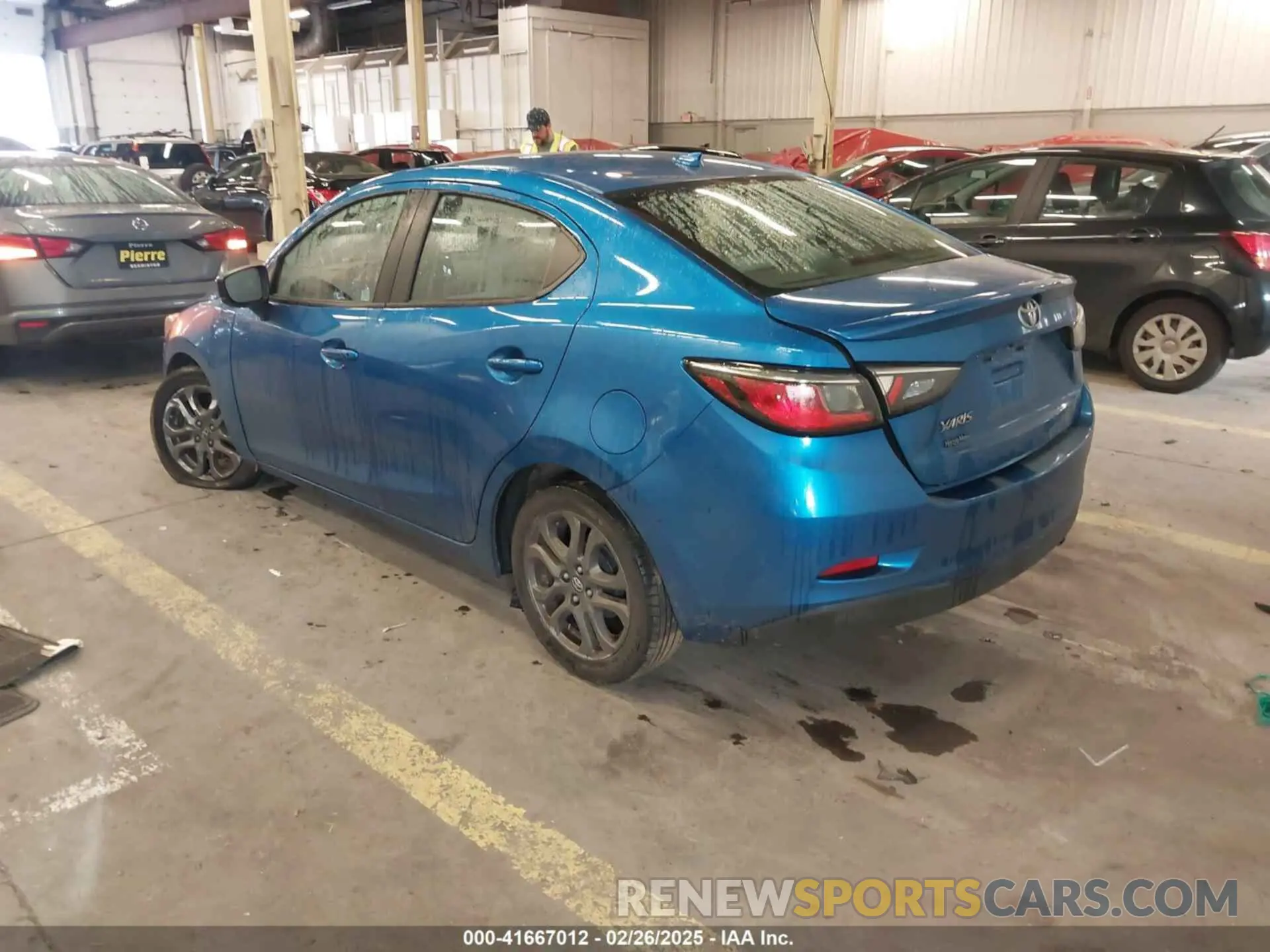 3 Фотография поврежденного автомобиля 3MYDLBYV4KY510172 TOYOTA YARIS 2019