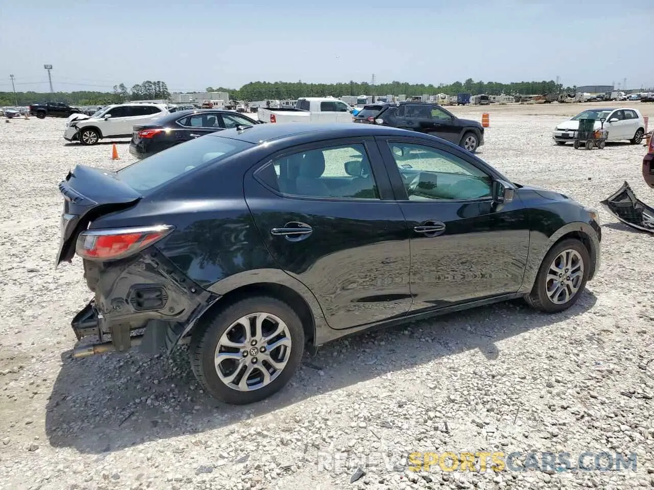 3 Photograph of a damaged car 3MYDLBYV4KY513458 TOYOTA YARIS 2019