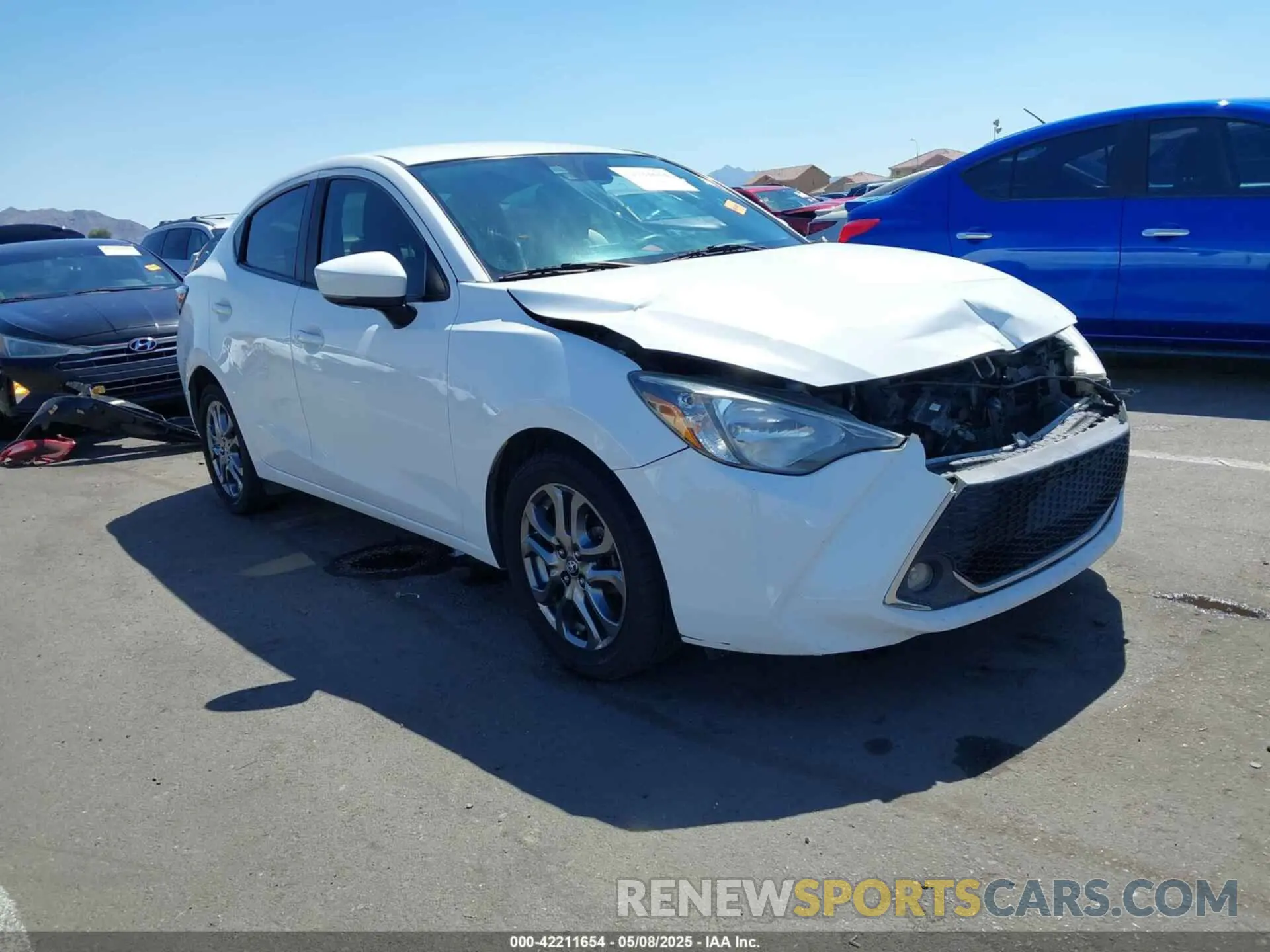1 Фотография поврежденного автомобиля 3MYDLBYV4KY523780 TOYOTA YARIS 2019