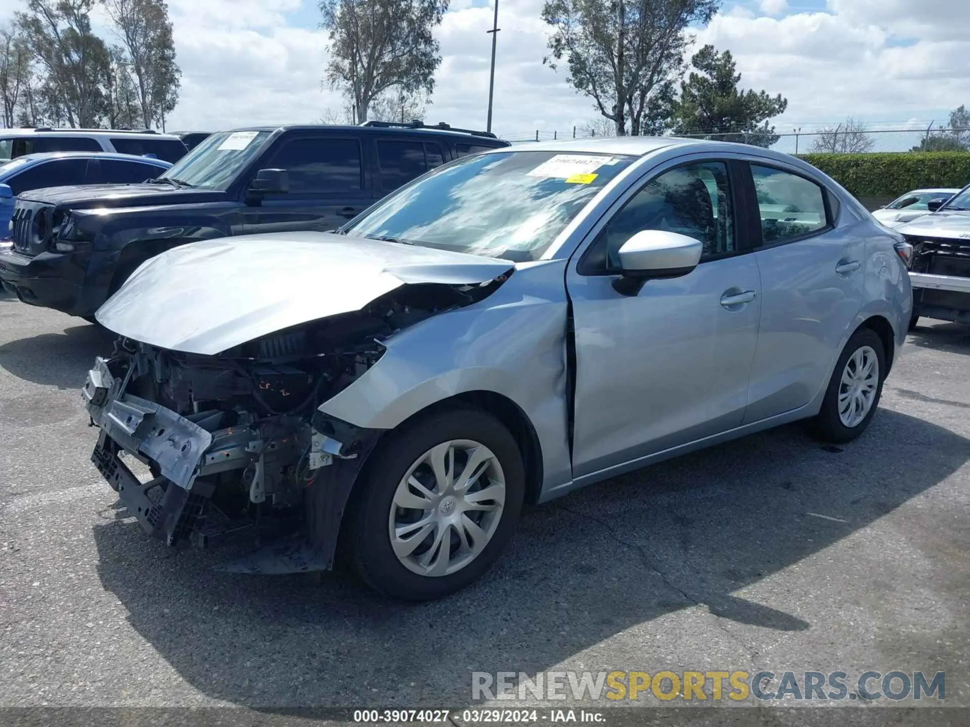 2 Фотография поврежденного автомобиля 3MYDLBYV4KY524041 TOYOTA YARIS 2019