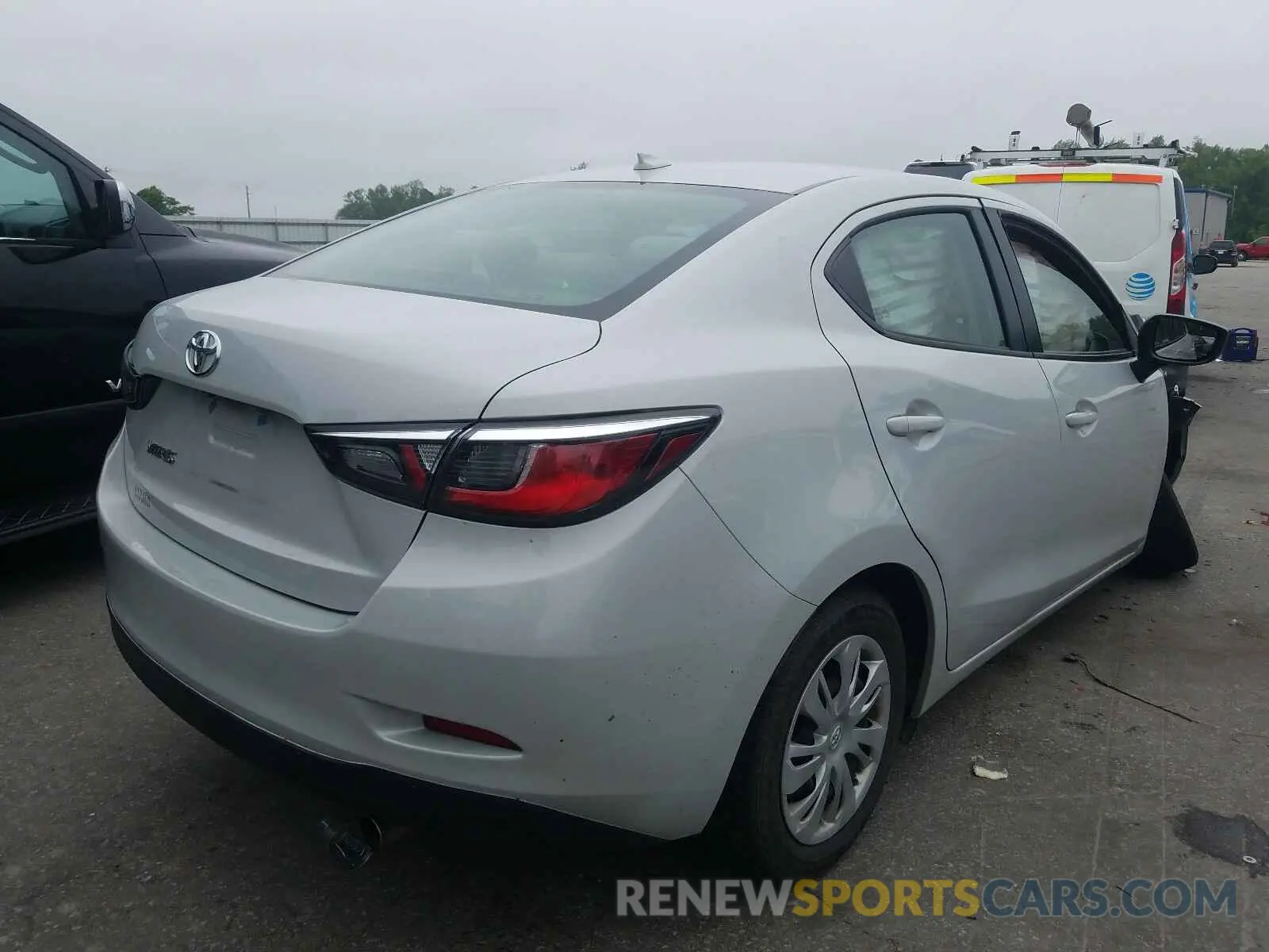 4 Photograph of a damaged car 3MYDLBYV5KY502520 TOYOTA YARIS 2019