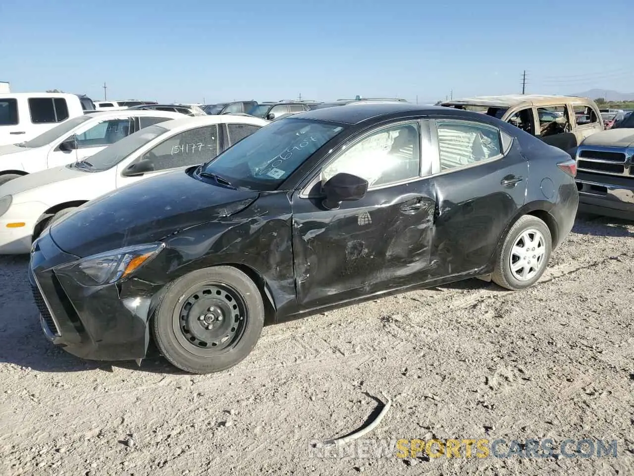 1 Photograph of a damaged car 3MYDLBYV5KY506907 TOYOTA YARIS 2019