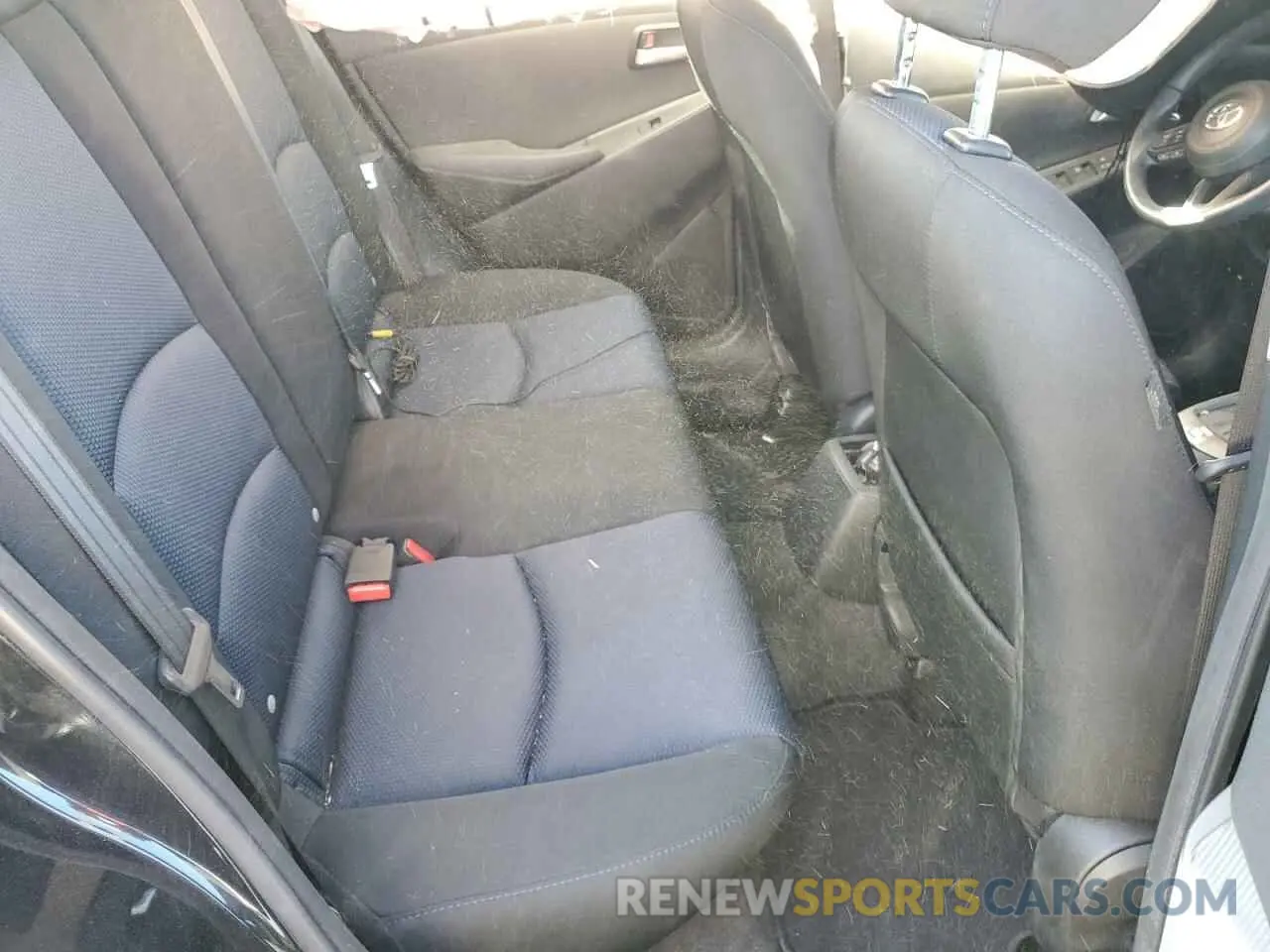 10 Photograph of a damaged car 3MYDLBYV5KY506907 TOYOTA YARIS 2019
