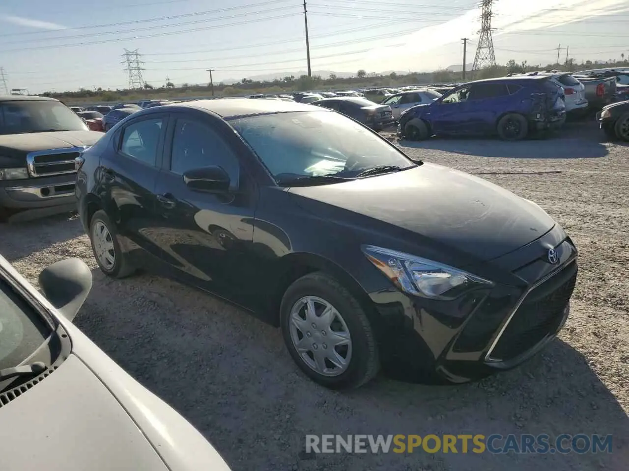 4 Photograph of a damaged car 3MYDLBYV5KY506907 TOYOTA YARIS 2019