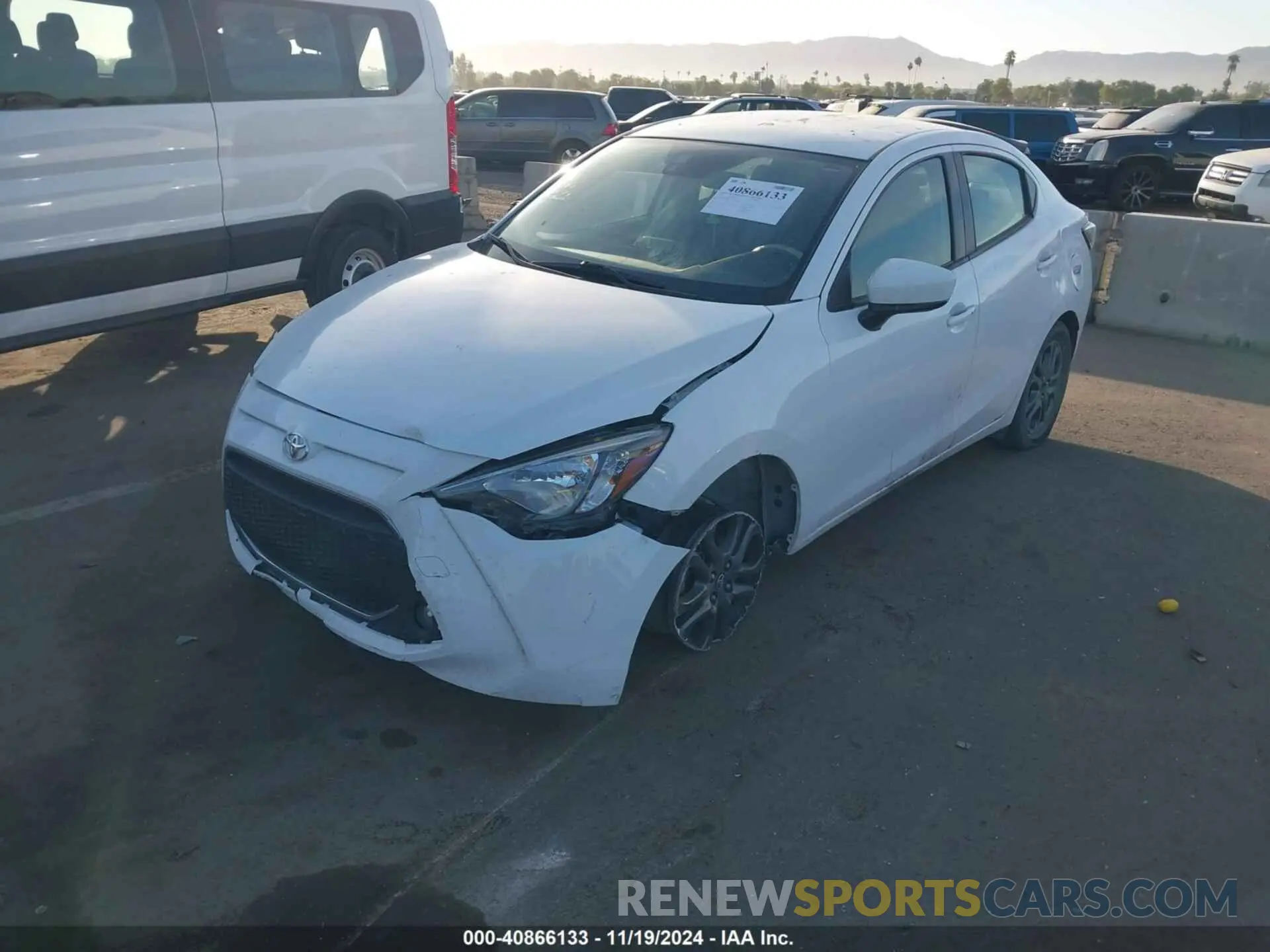 2 Фотография поврежденного автомобиля 3MYDLBYV5KY514294 TOYOTA YARIS 2019