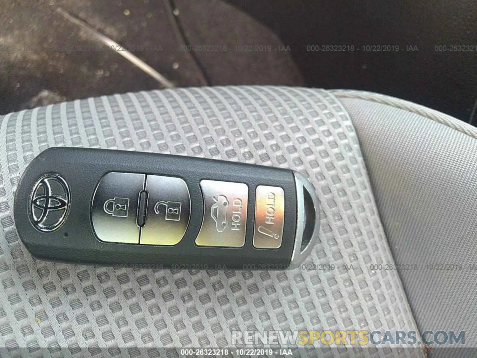 11 Photograph of a damaged car 3MYDLBYV5KY516403 TOYOTA YARIS 2019