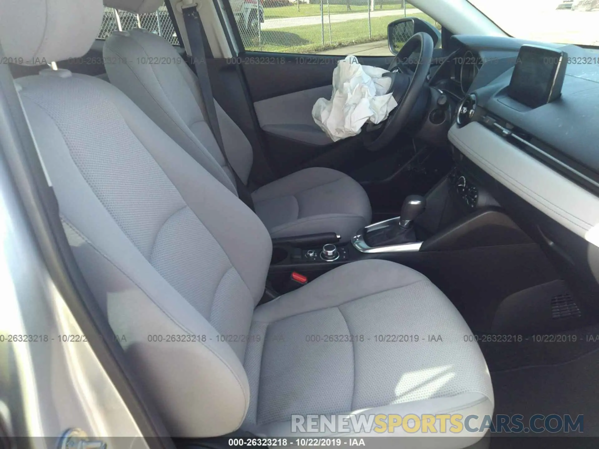 5 Photograph of a damaged car 3MYDLBYV5KY516403 TOYOTA YARIS 2019