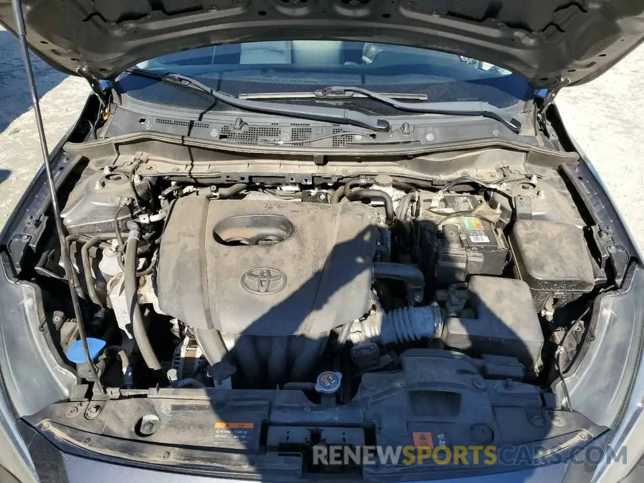 11 Photograph of a damaged car 3MYDLBYV5KY518085 TOYOTA YARIS 2019