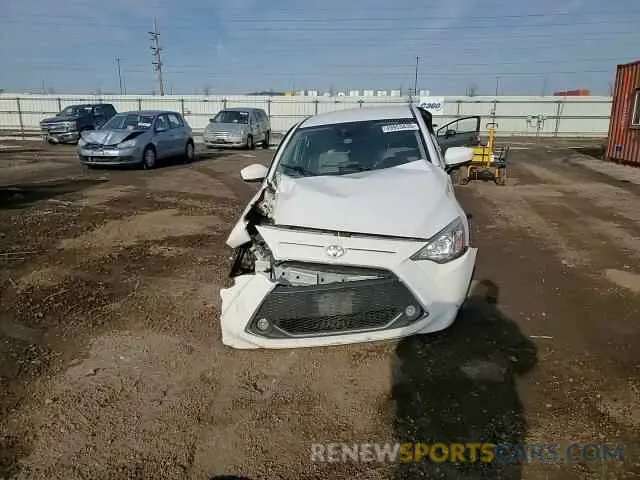 10 Photograph of a damaged car 3MYDLBYV5KY518247 TOYOTA YARIS 2019