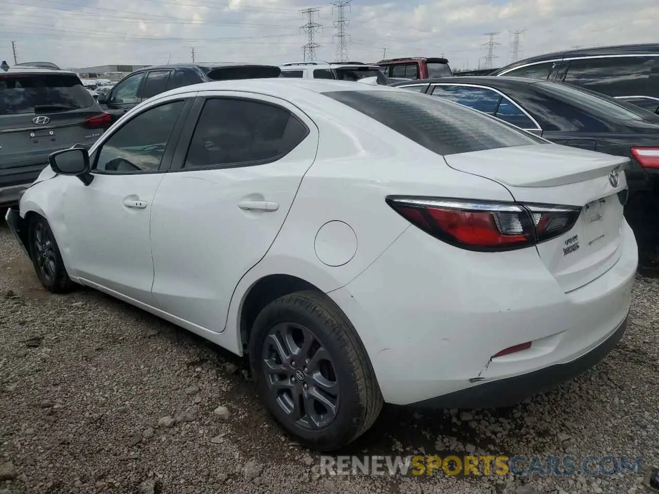 2 Photograph of a damaged car 3MYDLBYV5KY518247 TOYOTA YARIS 2019