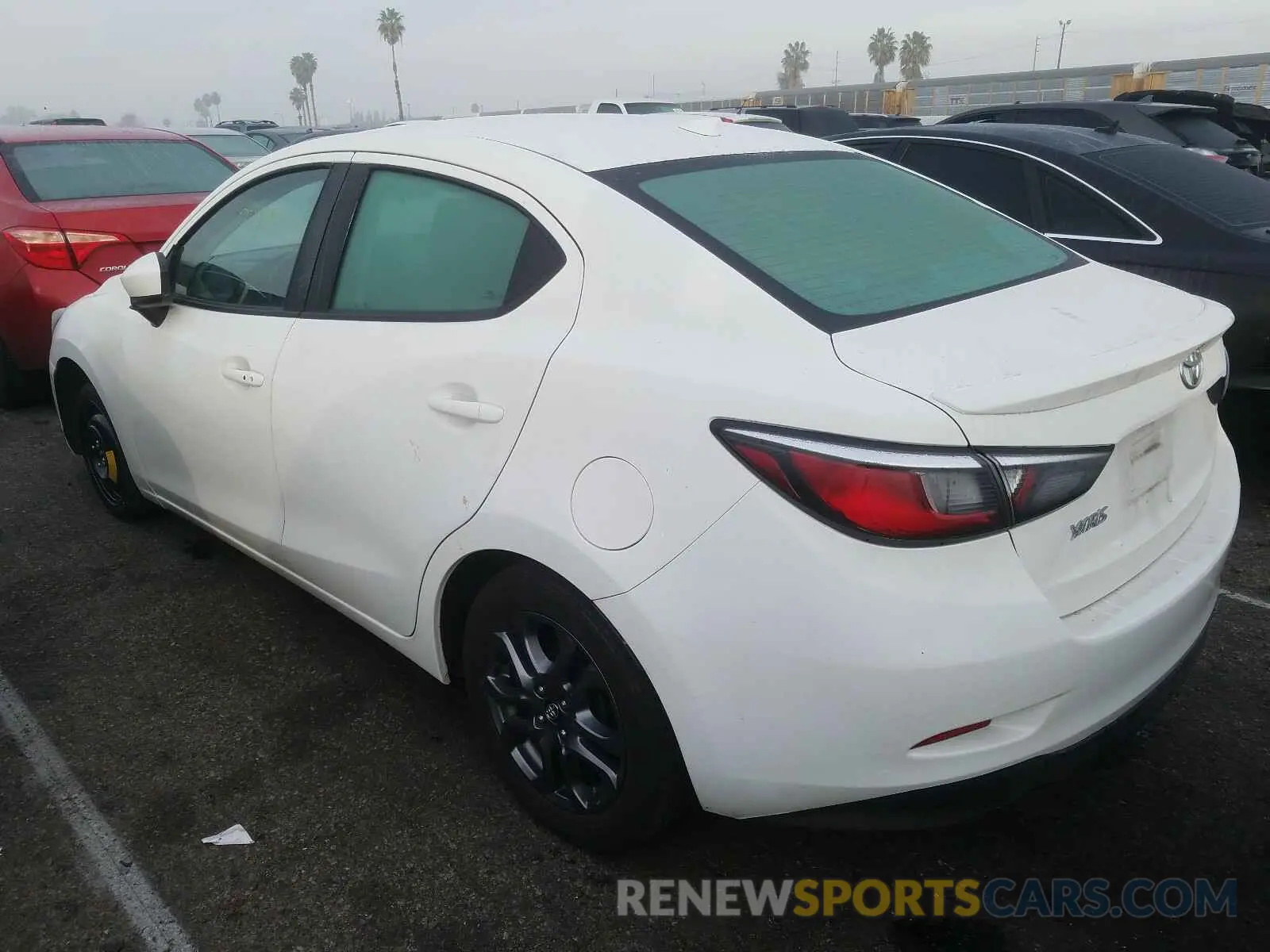 3 Photograph of a damaged car 3MYDLBYV5KY524274 TOYOTA YARIS 2019