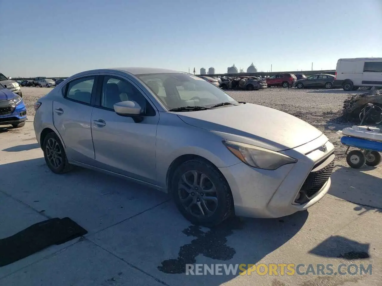 4 Фотография поврежденного автомобиля 3MYDLBYV7KY509579 TOYOTA YARIS 2019