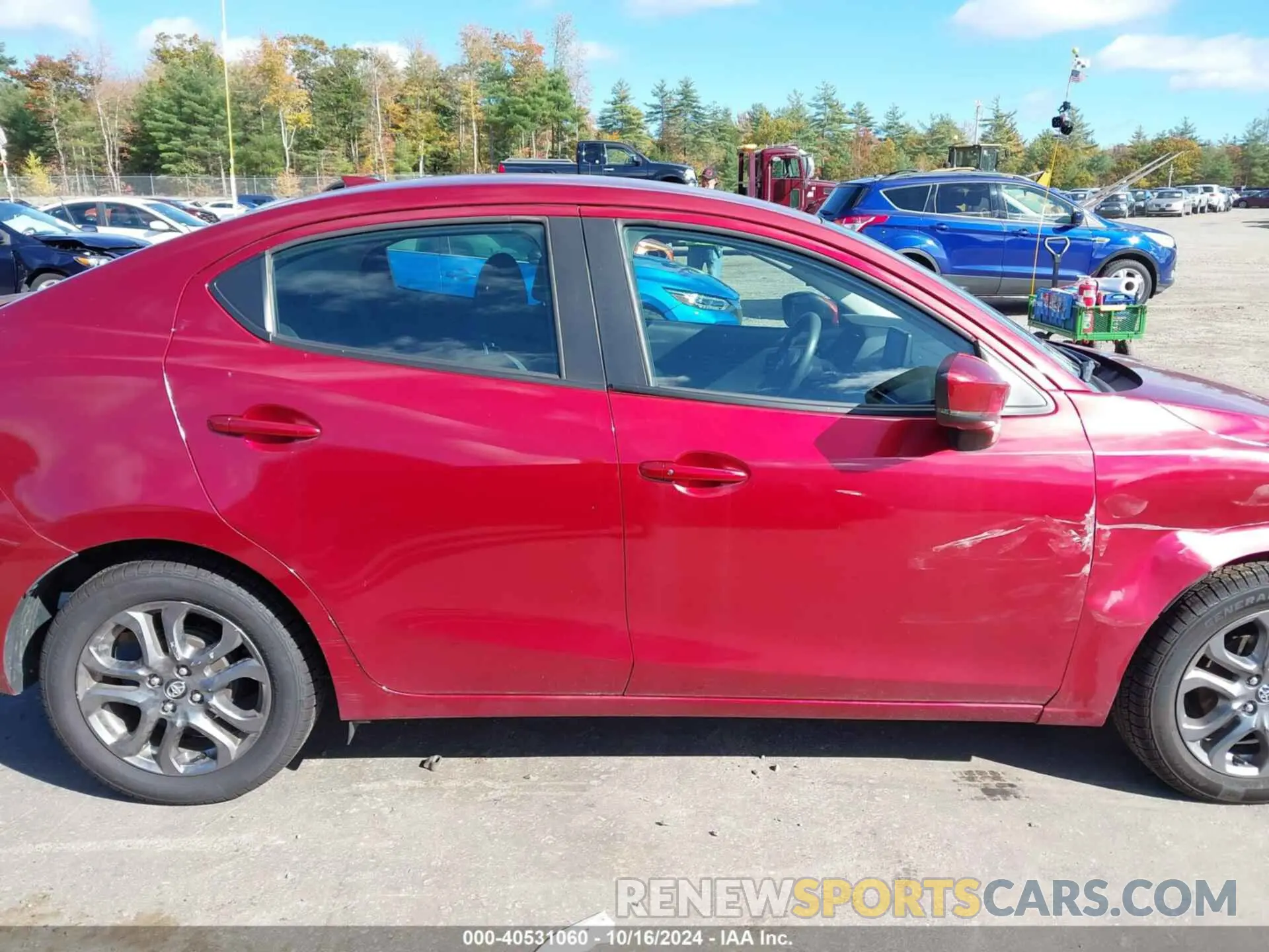 14 Photograph of a damaged car 3MYDLBYV7KY514913 TOYOTA YARIS 2019