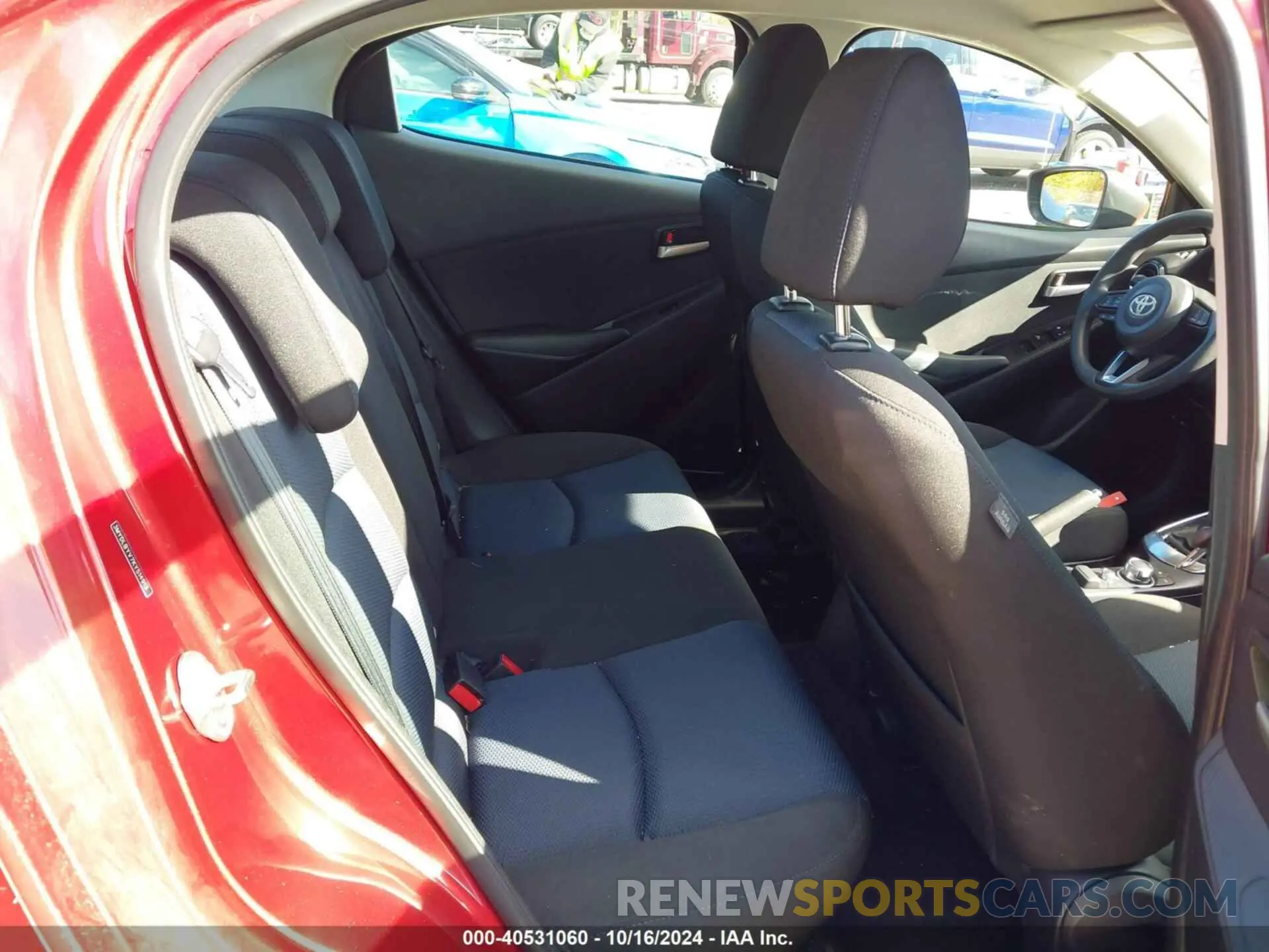 8 Photograph of a damaged car 3MYDLBYV7KY514913 TOYOTA YARIS 2019