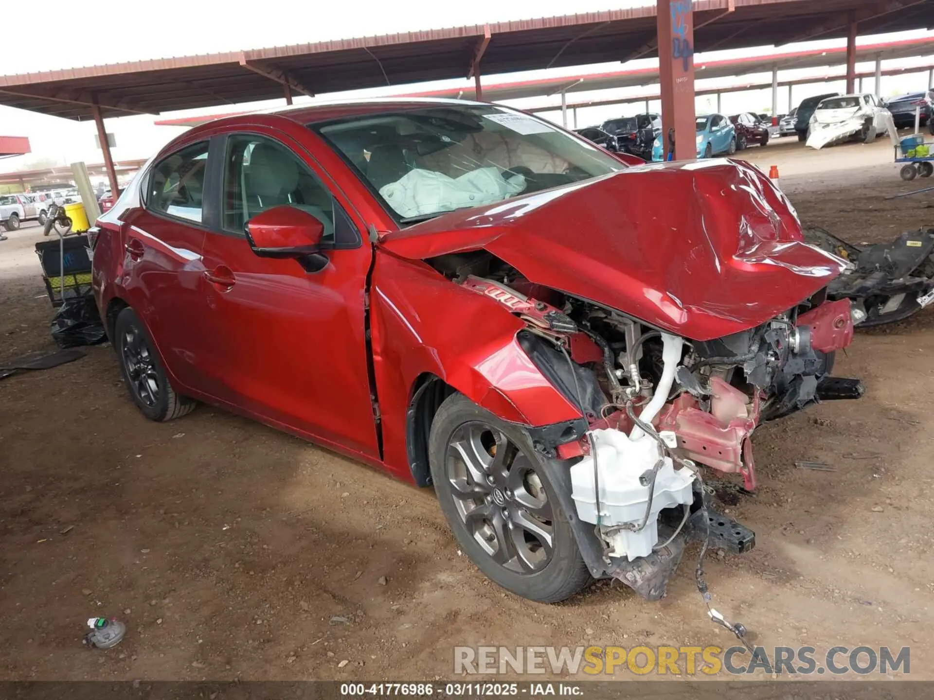 1 Фотография поврежденного автомобиля 3MYDLBYV7KY523076 TOYOTA YARIS 2019