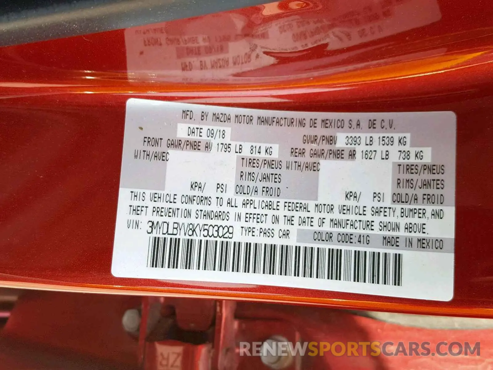 10 Photograph of a damaged car 3MYDLBYV8KY503029 TOYOTA YARIS 2019