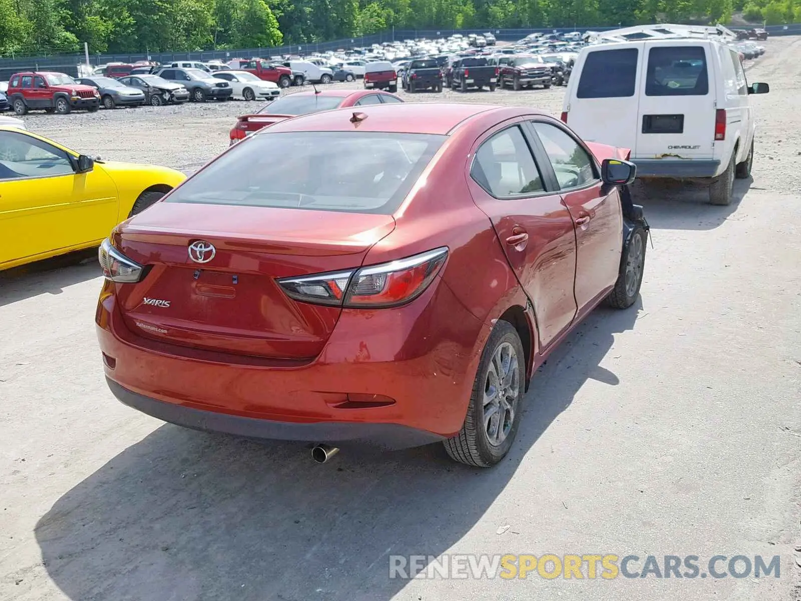 4 Photograph of a damaged car 3MYDLBYV8KY503029 TOYOTA YARIS 2019