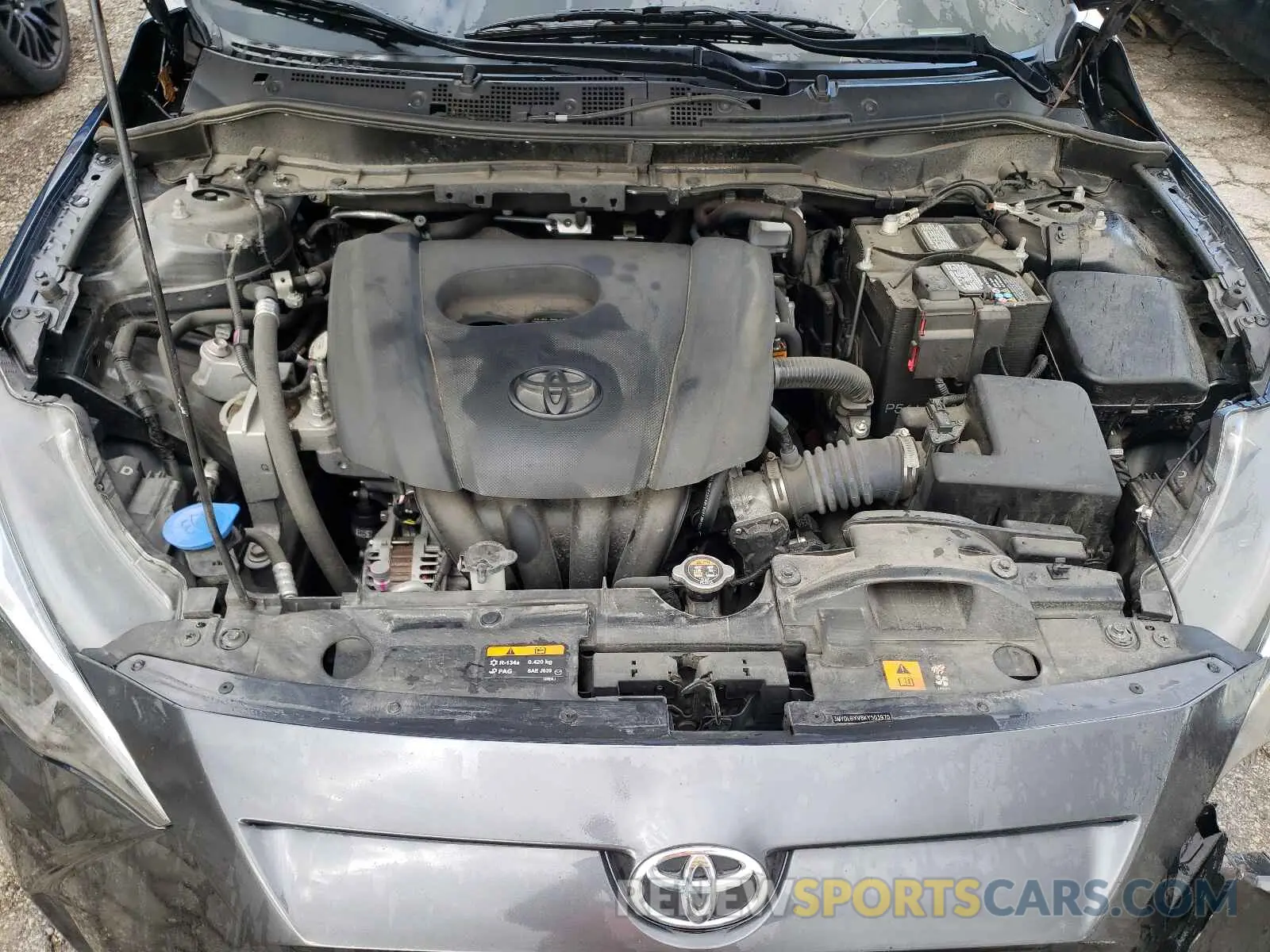 7 Photograph of a damaged car 3MYDLBYV8KY503970 TOYOTA YARIS 2019