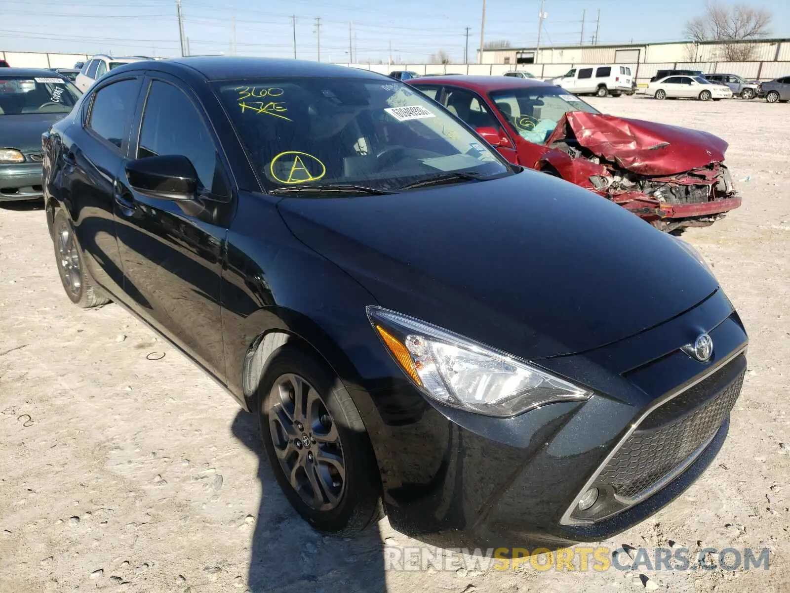 1 Photograph of a damaged car 3MYDLBYV8KY504195 TOYOTA YARIS 2019